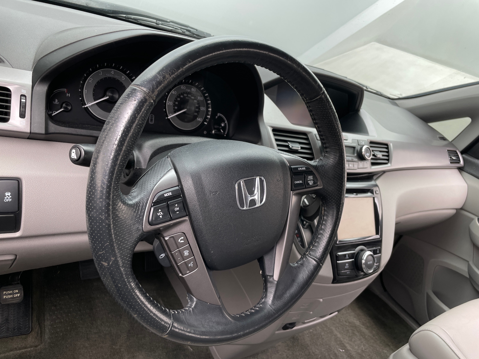 Thumbnail: 2015 Honda Odyssey - 4