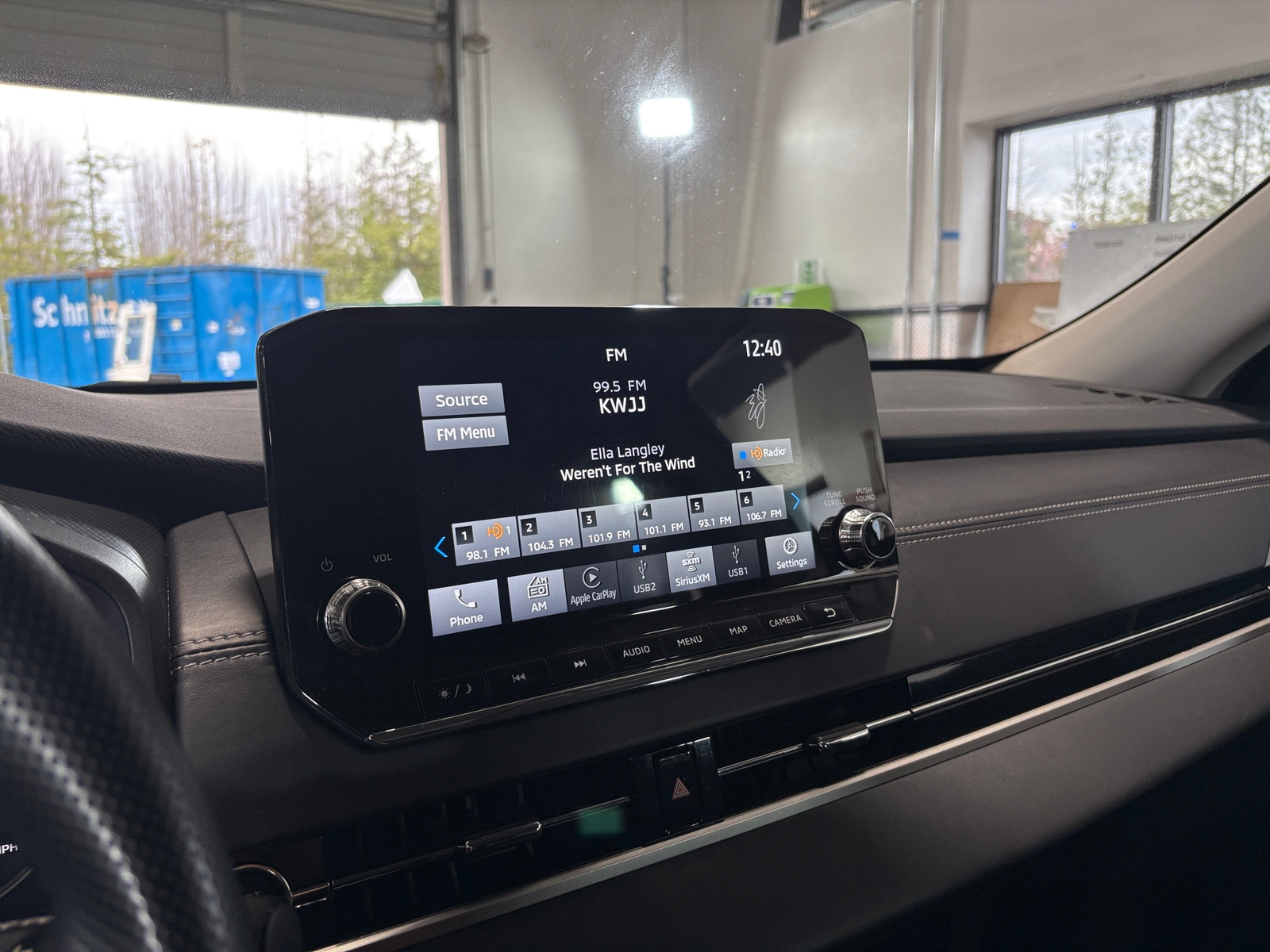 Thumbnail: 2024 Mitsubishi Outlander - 3