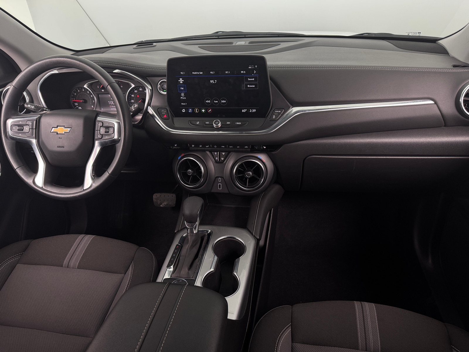 Thumbnail: 2025 Chevrolet Blazer - 3