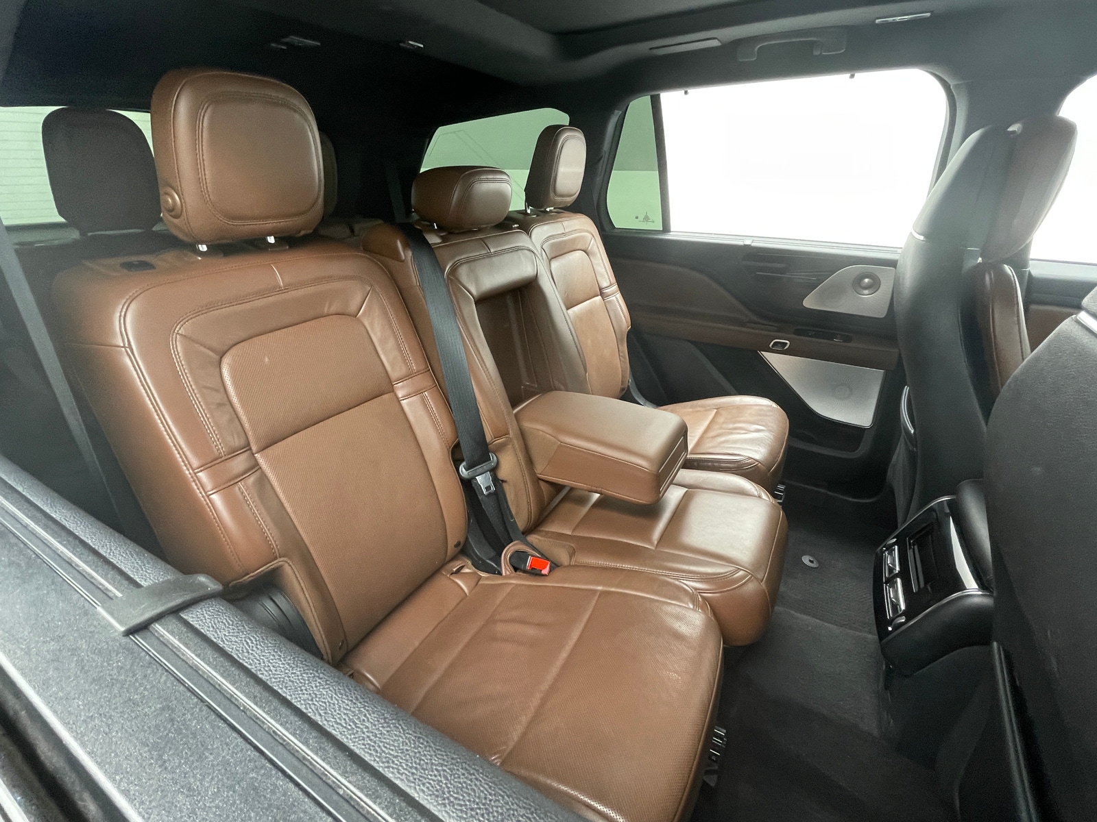 Thumbnail: 2020 Lincoln Aviator - 5