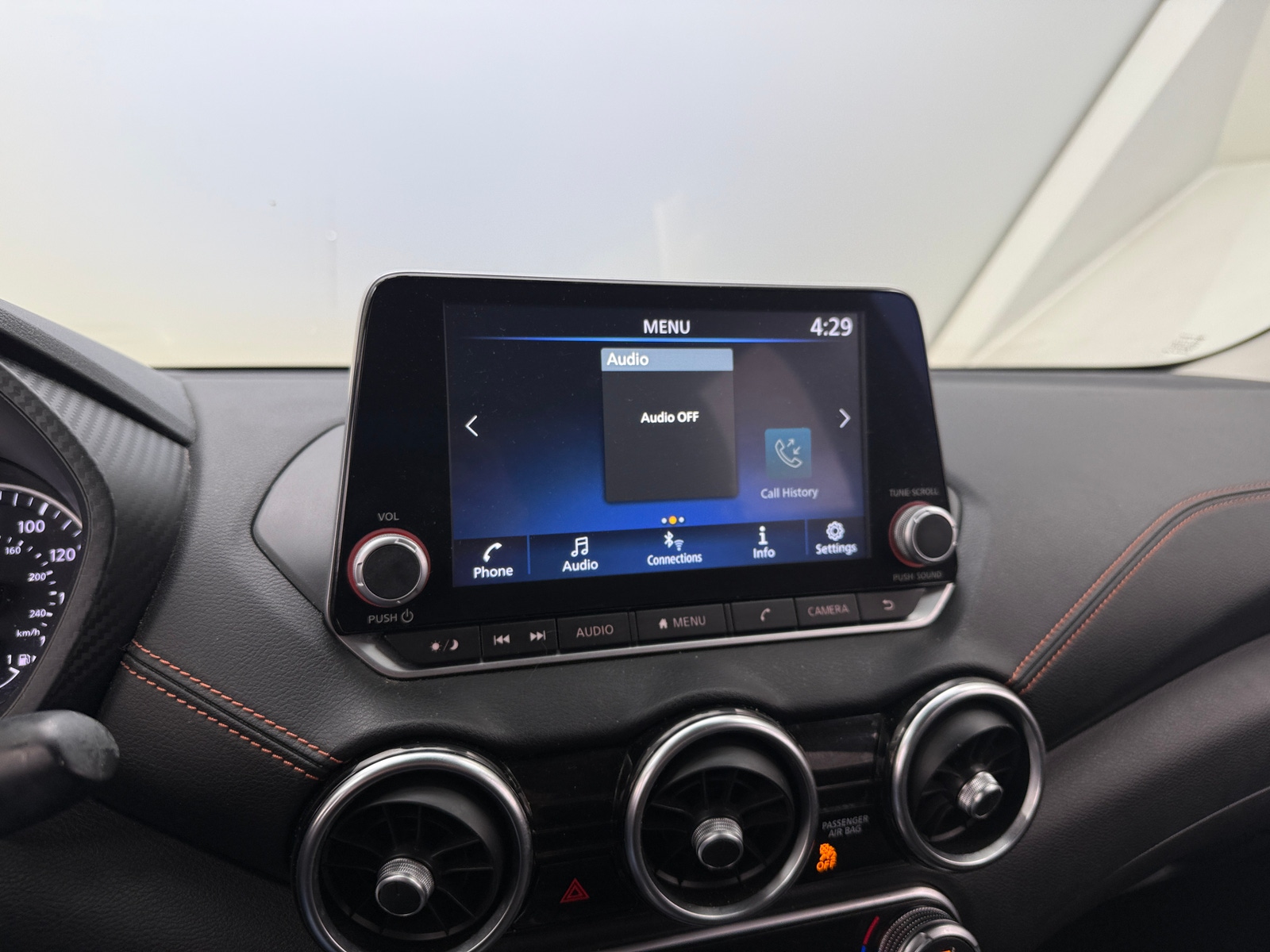 Thumbnail: 2022 Nissan Sentra - 4