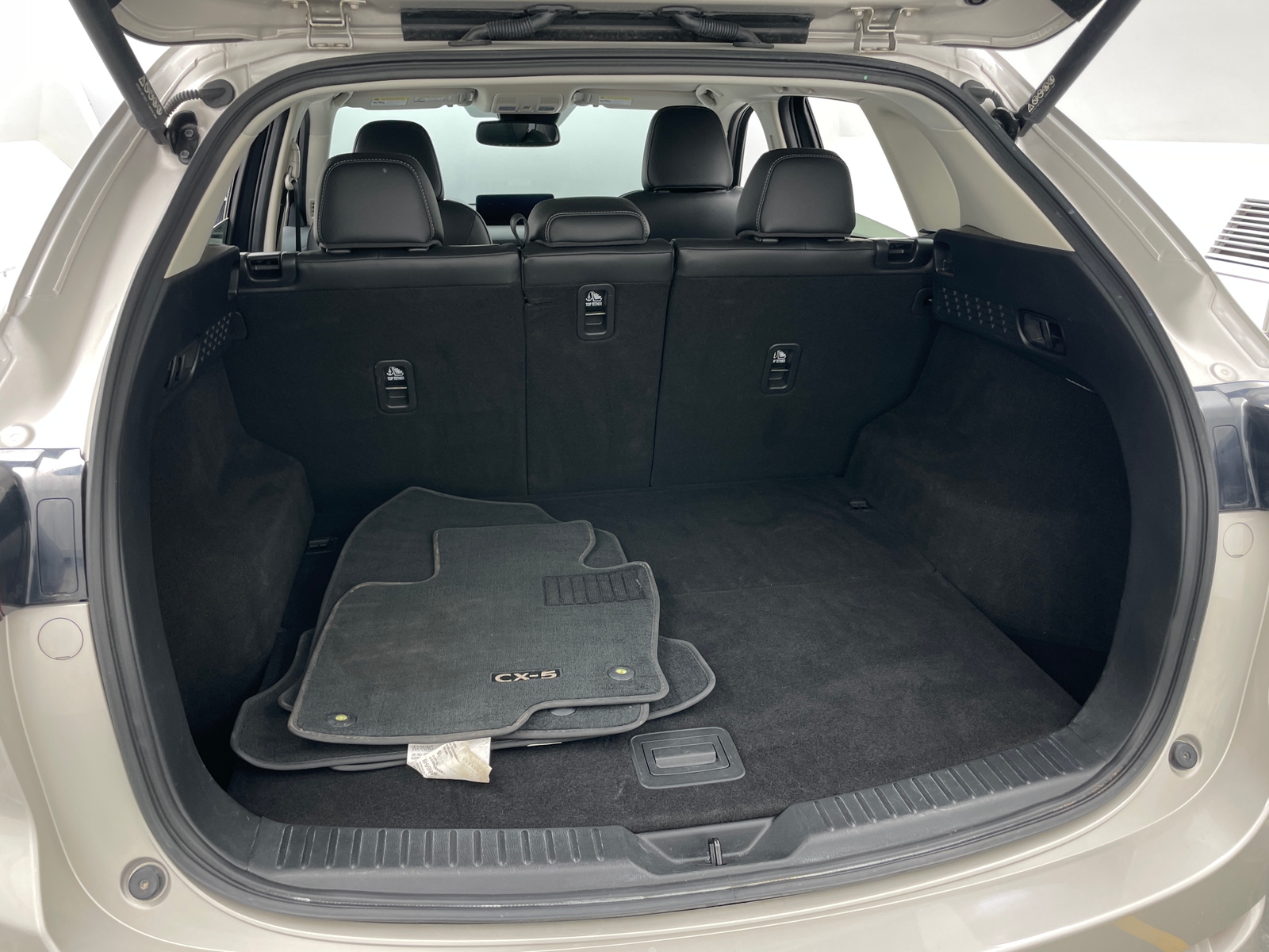 Thumbnail: 2025 Mazda CX-5 - 6