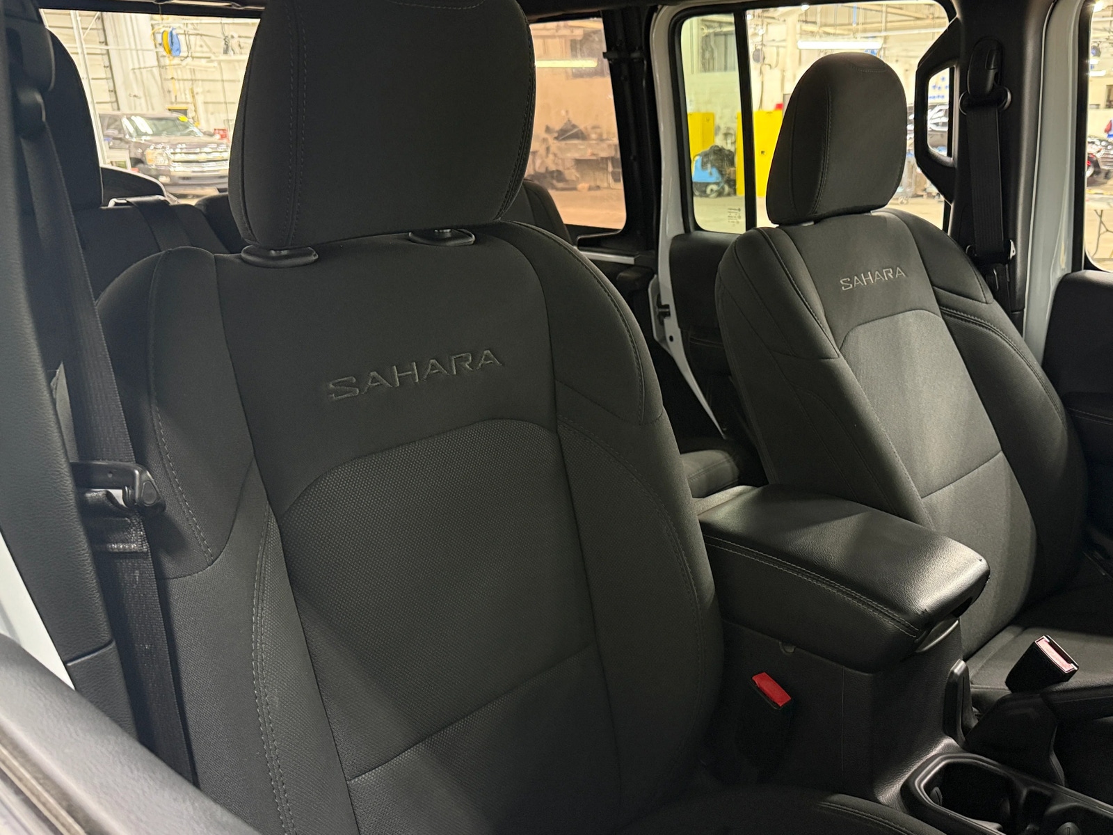 Thumbnail: 2022 Jeep Wrangler - 2