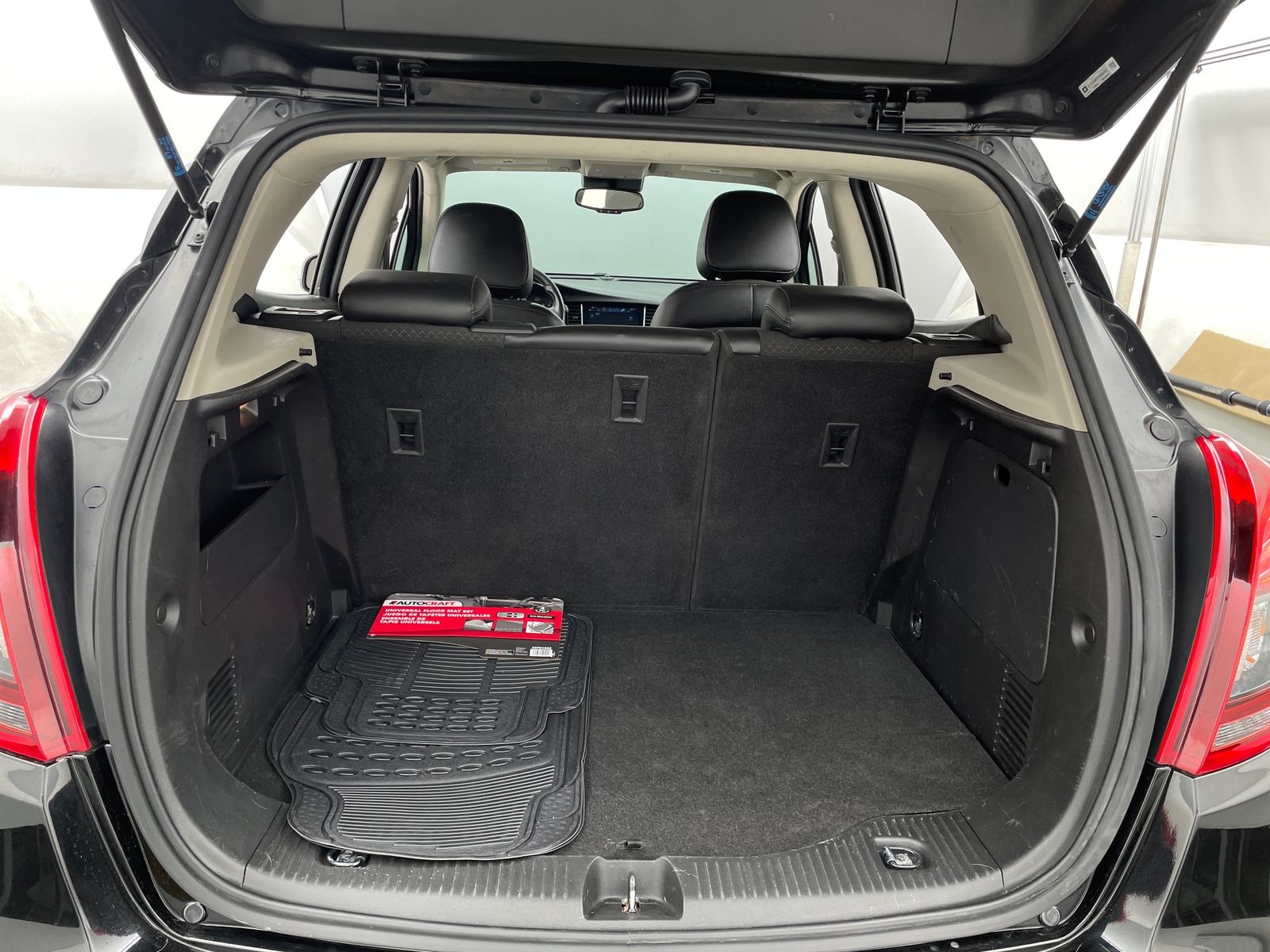 Thumbnail: 2019 Buick Encore - 6