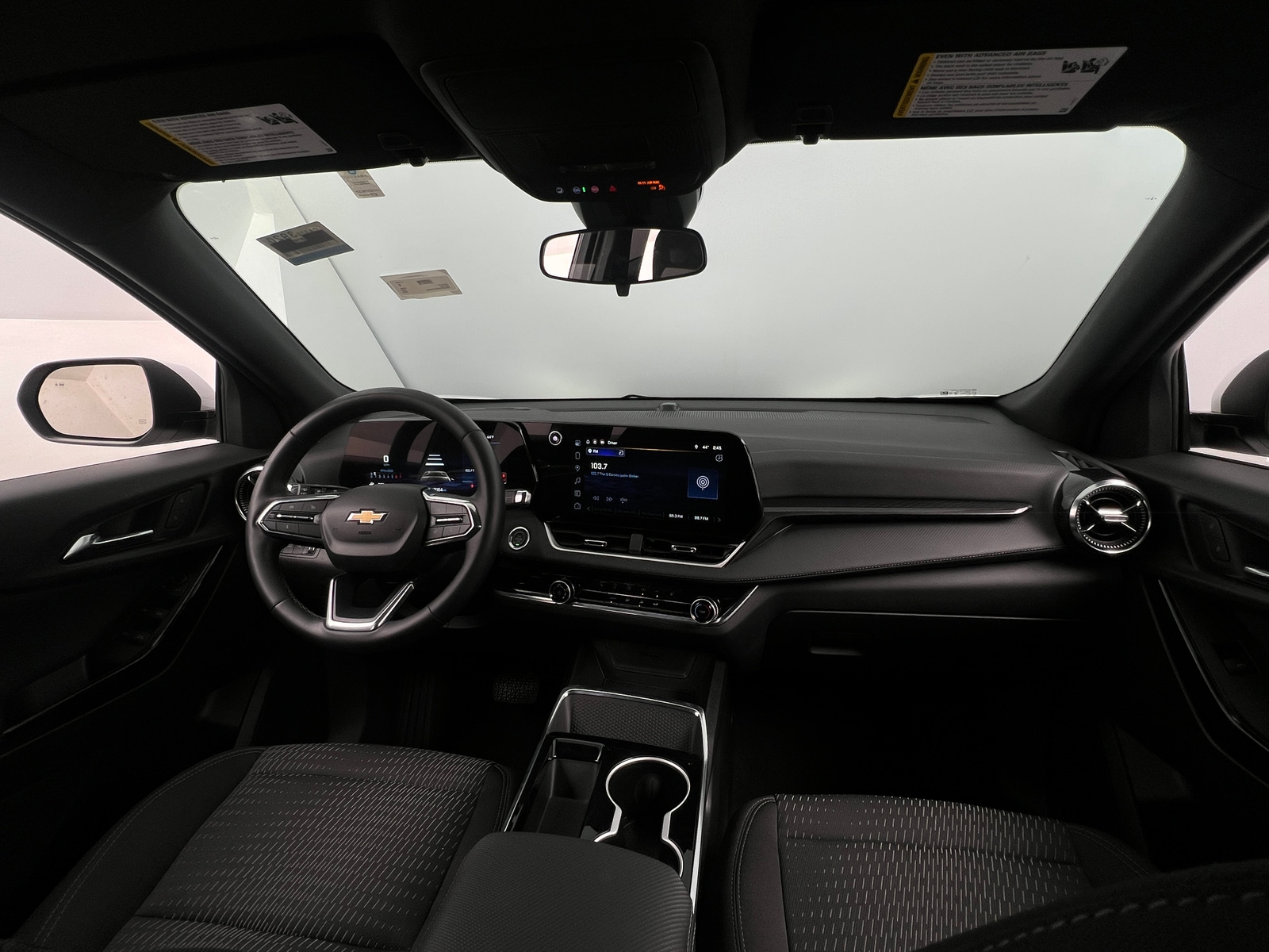 Thumbnail: 2025 Chevrolet Equinox - 3