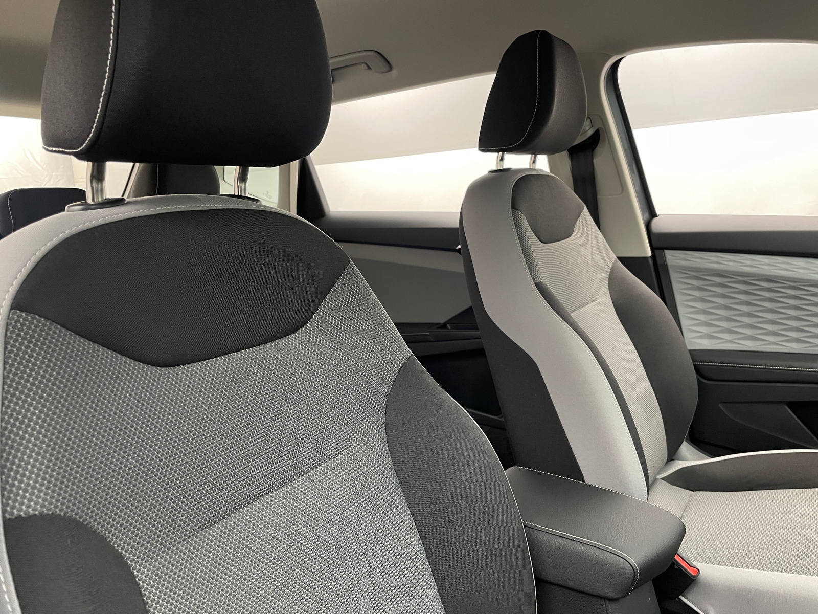 Thumbnail: 2024 Volkswagen Taos - 2