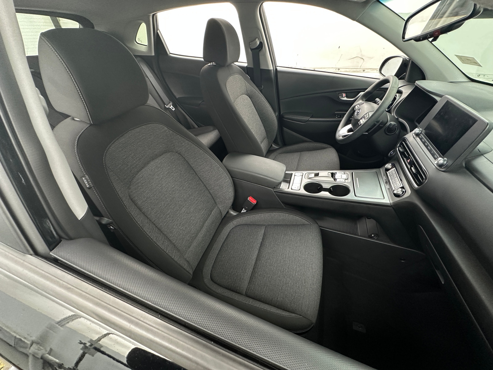 Thumbnail: 2023 Hyundai Kona - 2