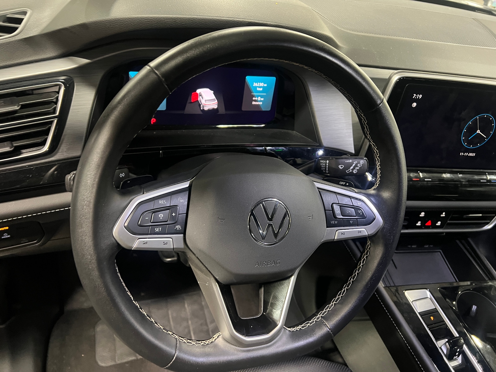 Thumbnail: 2025 Volkswagen Atlas - 4