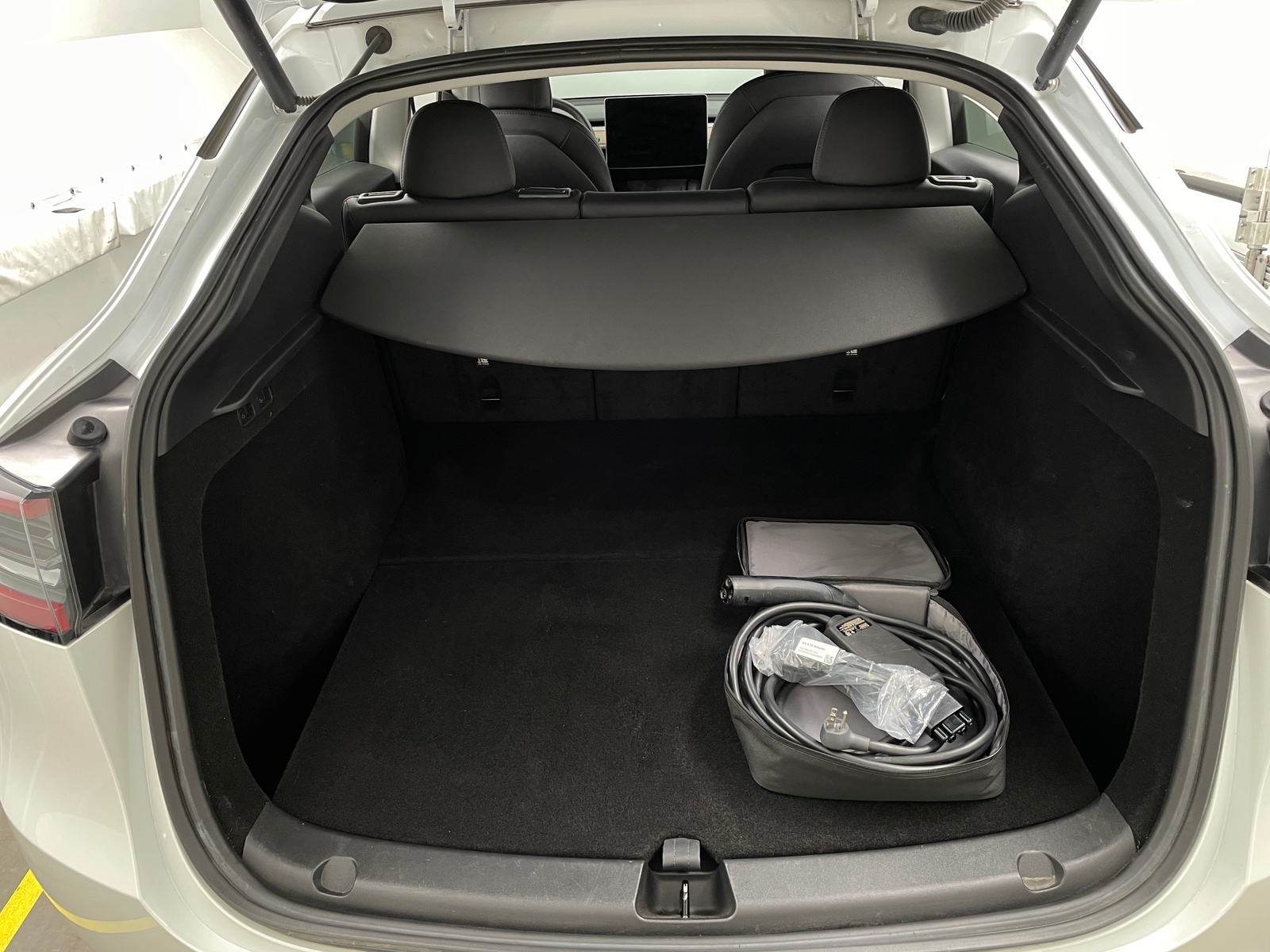 Thumbnail: 2023 Tesla Model Y - 6