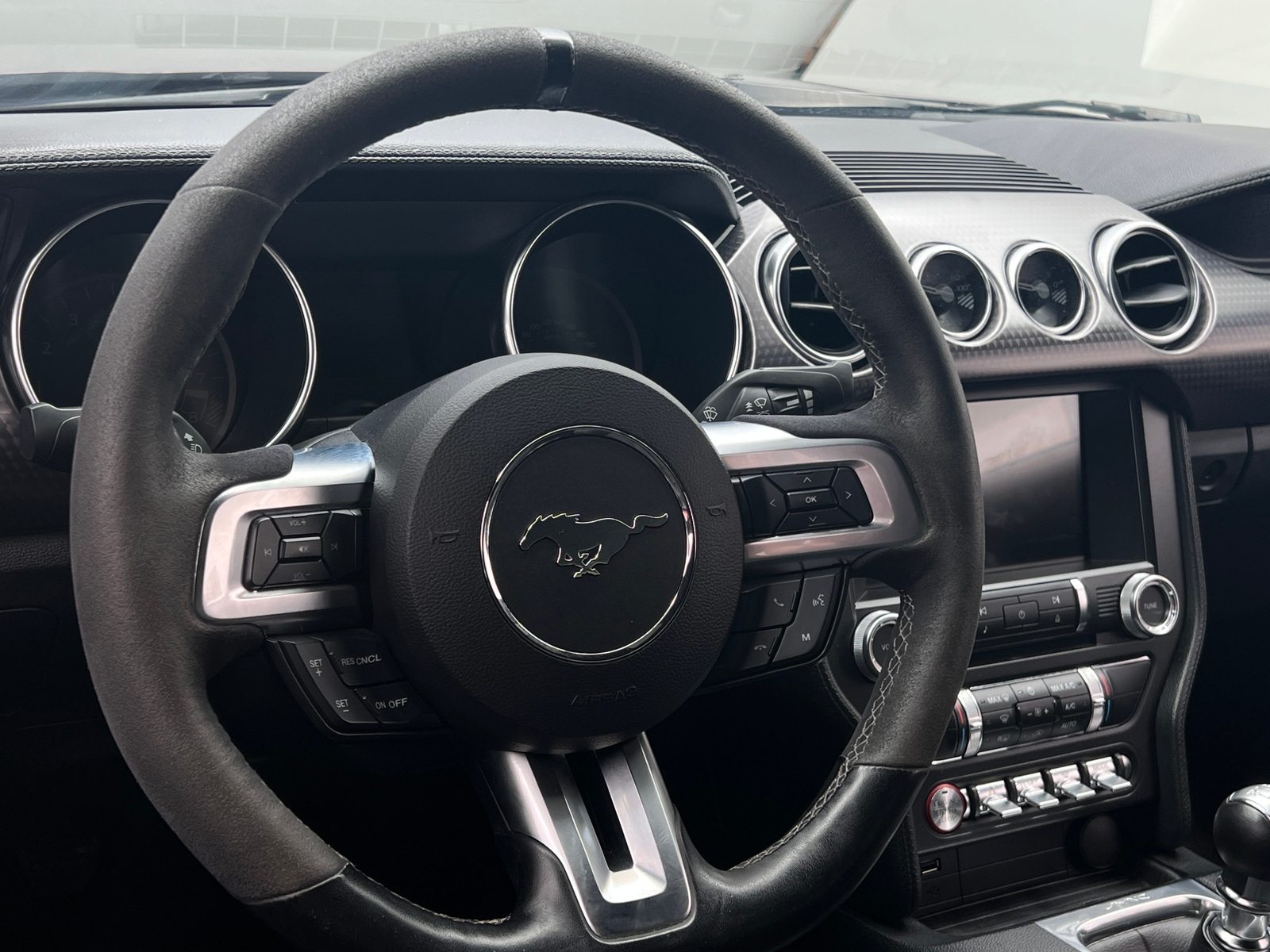 Thumbnail: 2018 Ford Mustang - 4