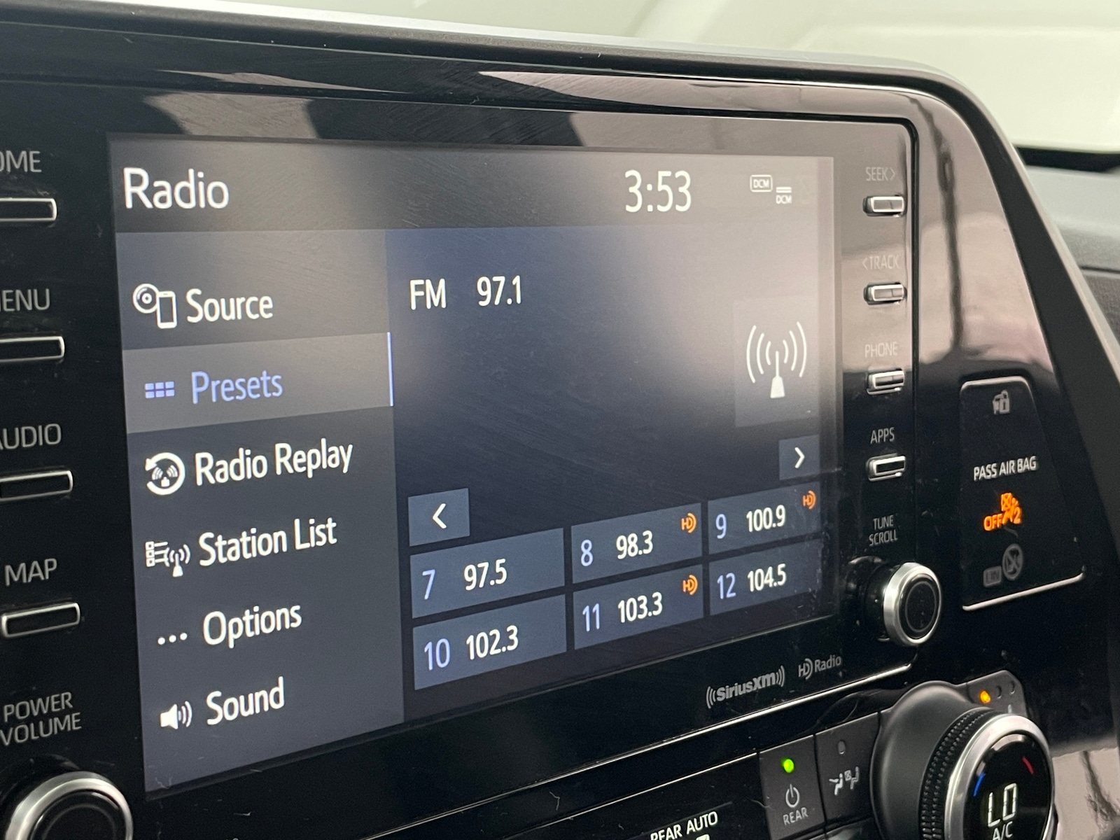 Thumbnail: 2021 Toyota Highlander - 3