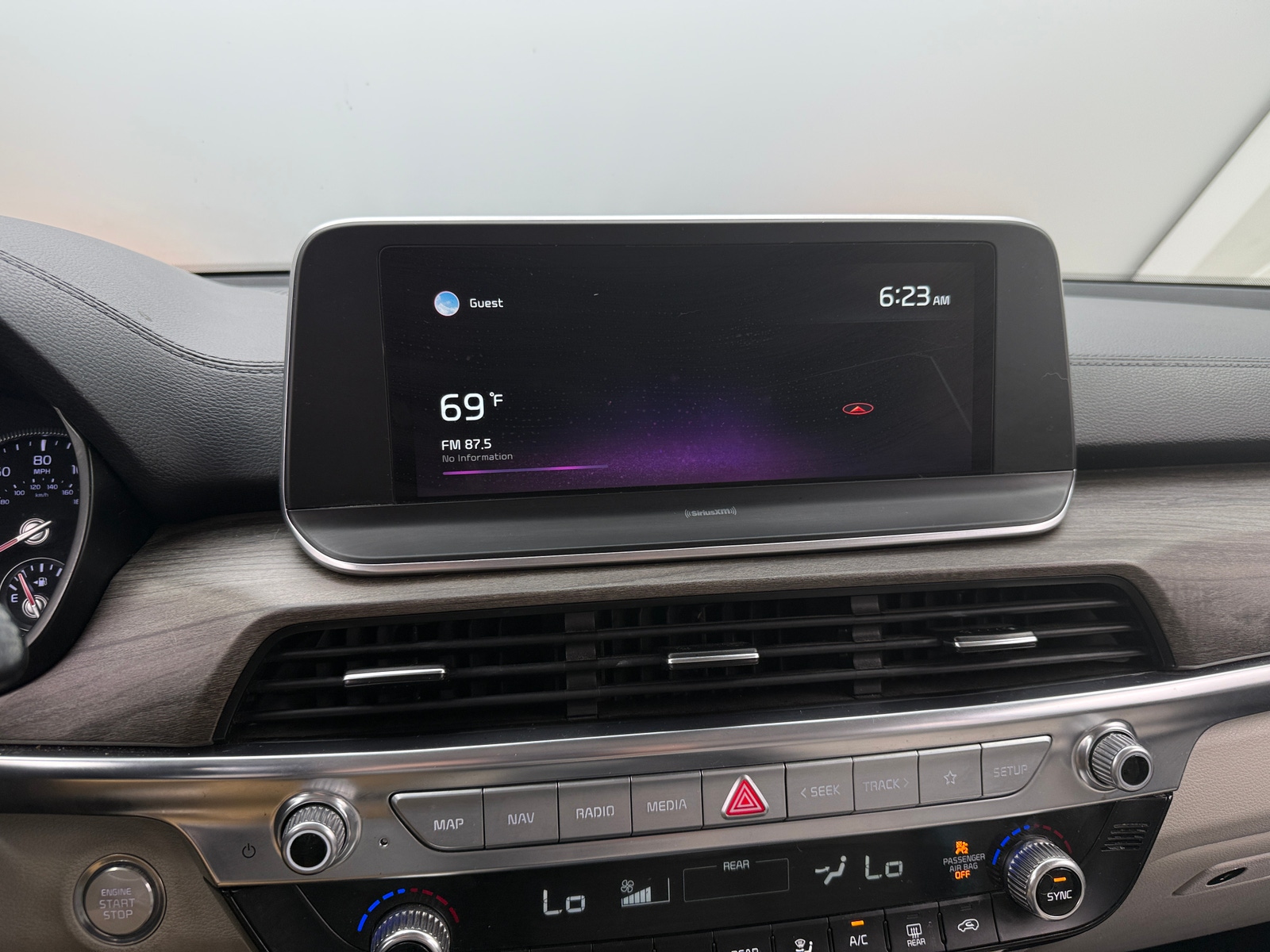 Thumbnail: 2021 Kia Telluride - 3