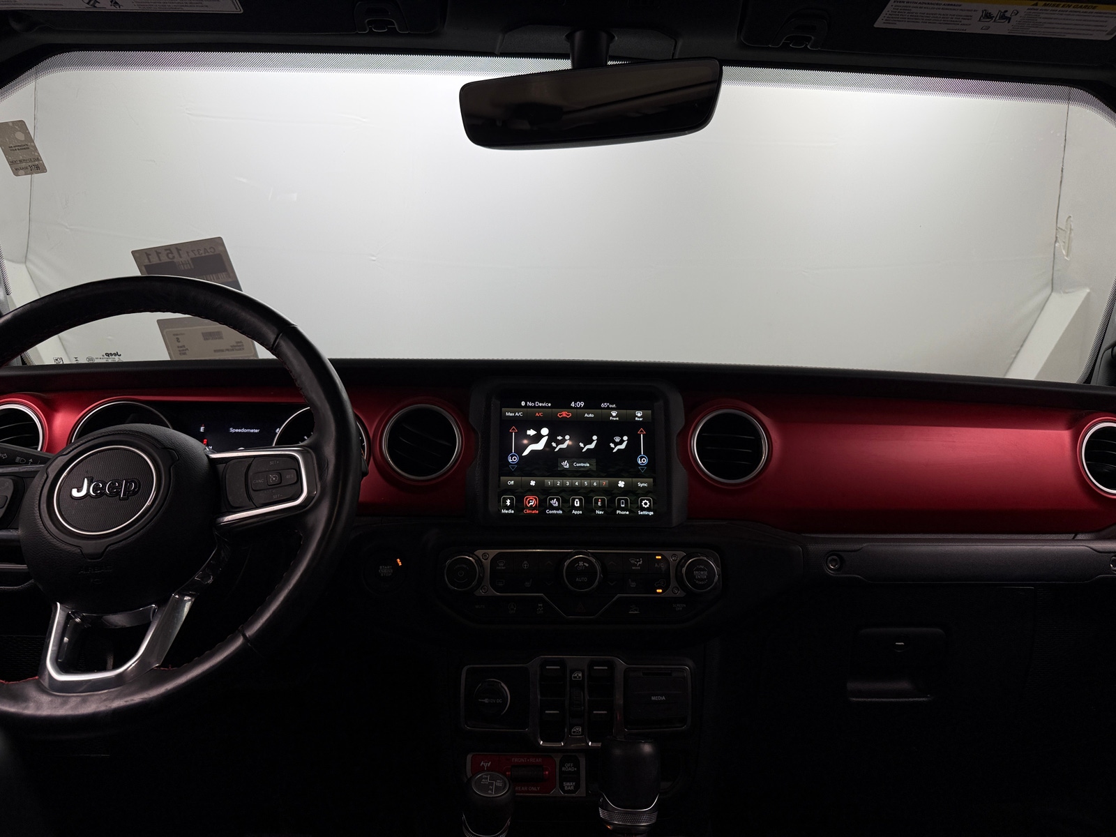 Thumbnail: 2023 Jeep Gladiator - 2