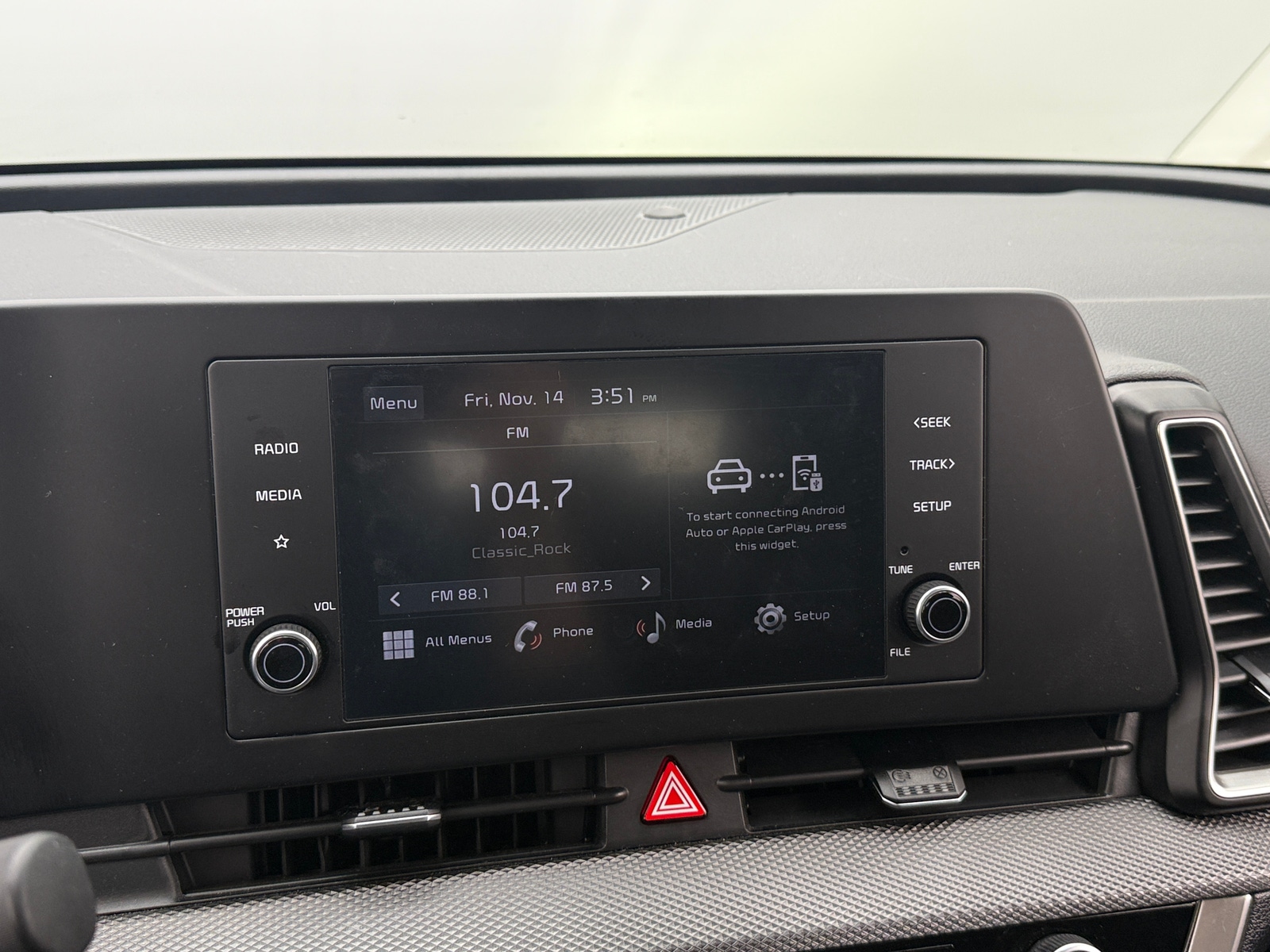 Thumbnail: 2023 Kia Sportage - 4