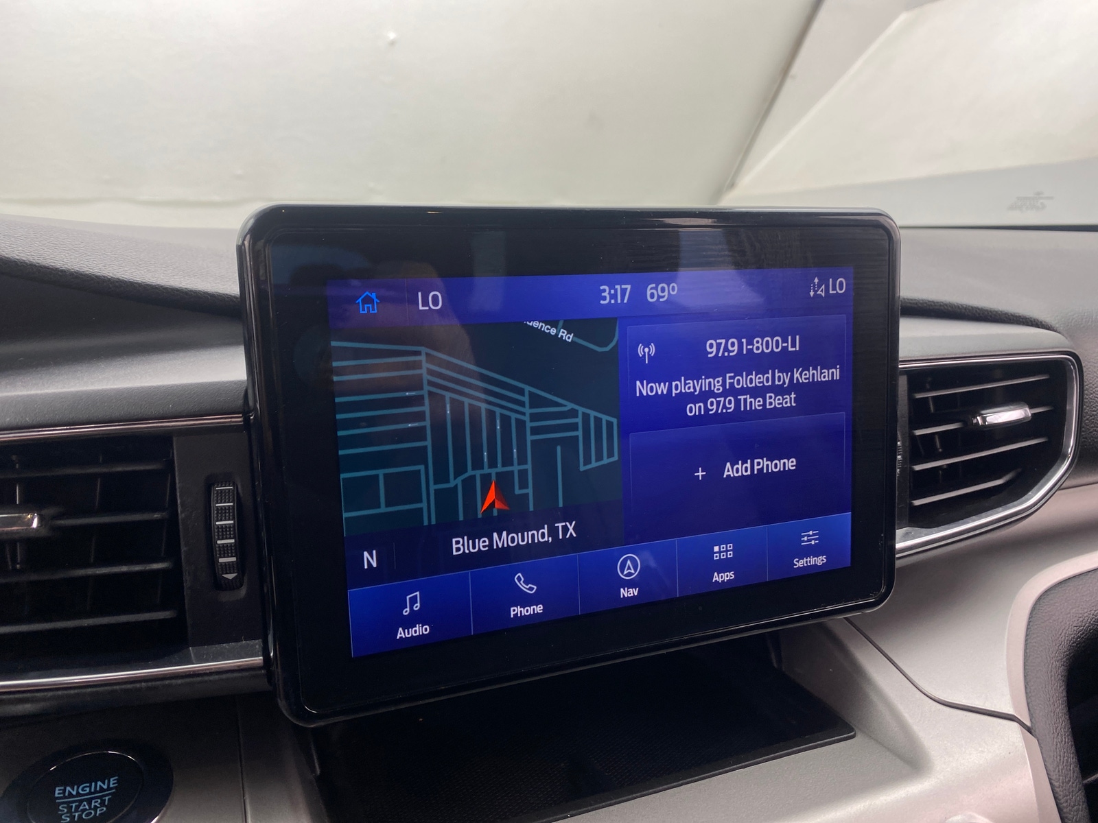 Thumbnail: 2022 Ford Explorer - 3