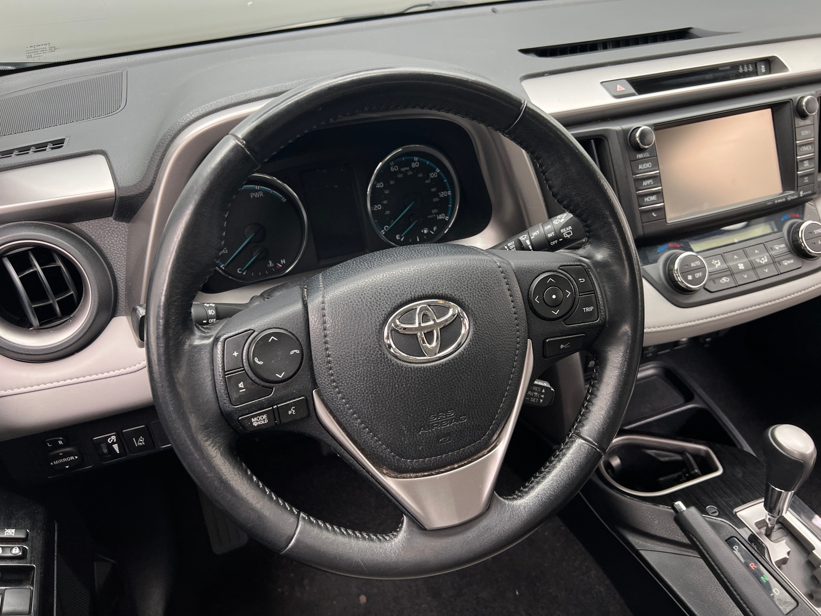 Thumbnail: 2017 Toyota RAV4 - 4