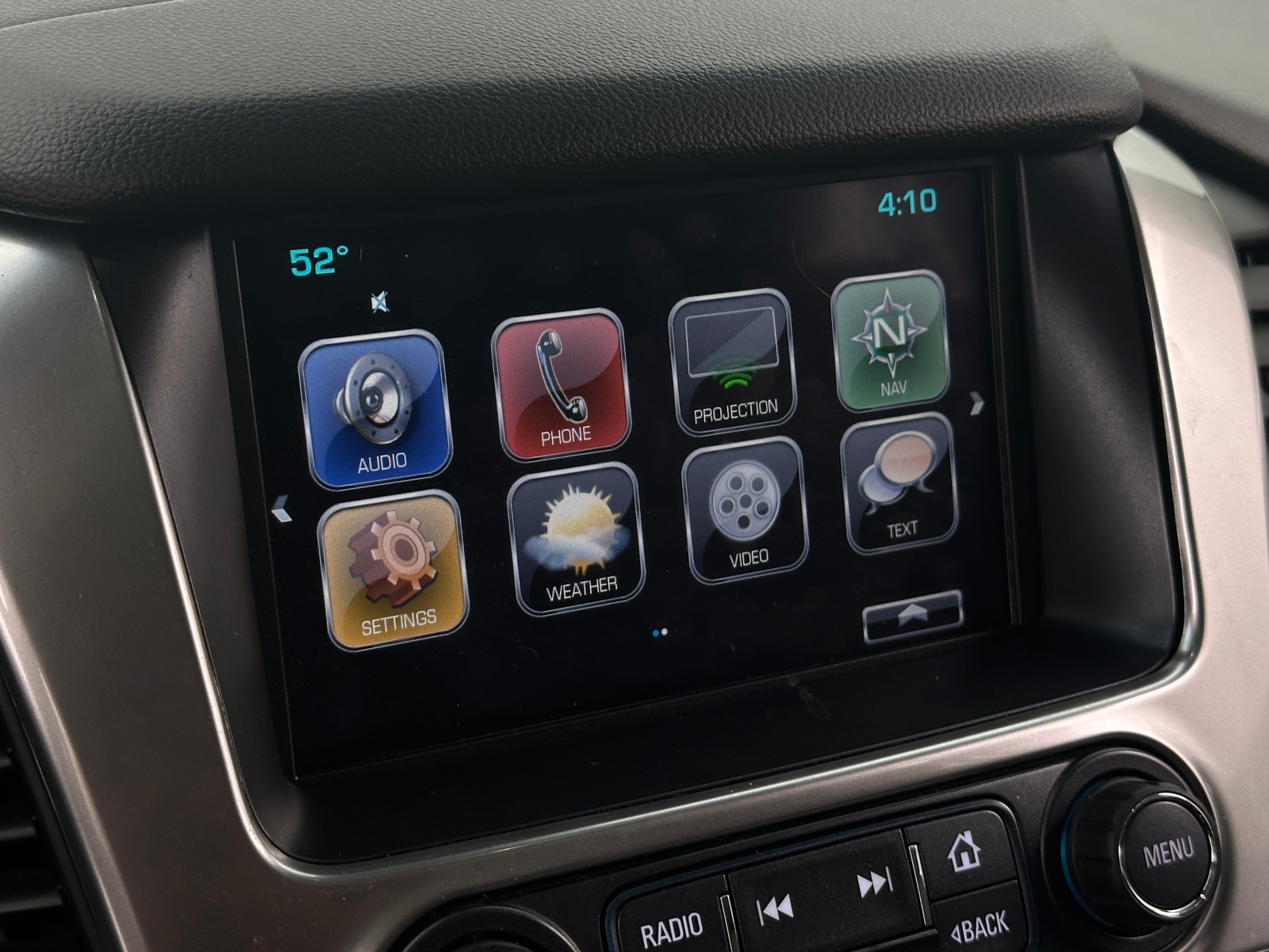 Thumbnail: 2017 Chevrolet Tahoe - 3