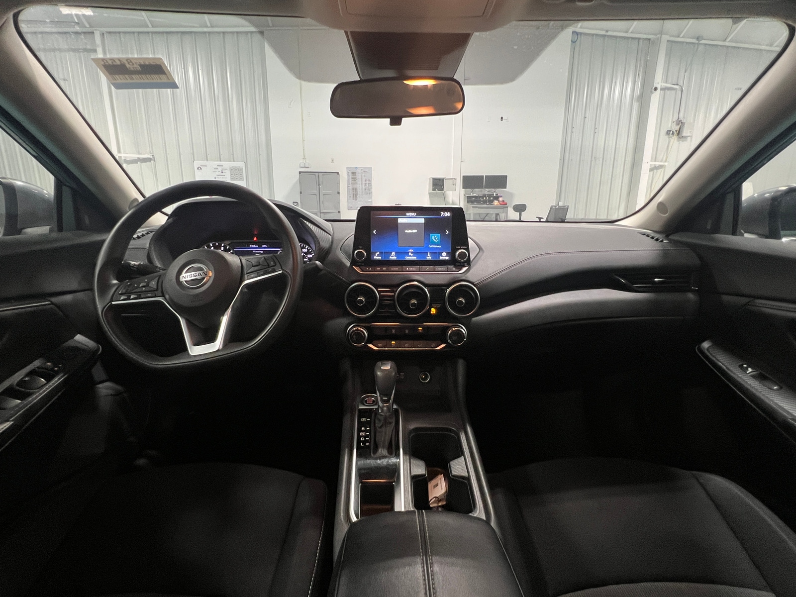 Thumbnail: 2023 Nissan Sentra - 3