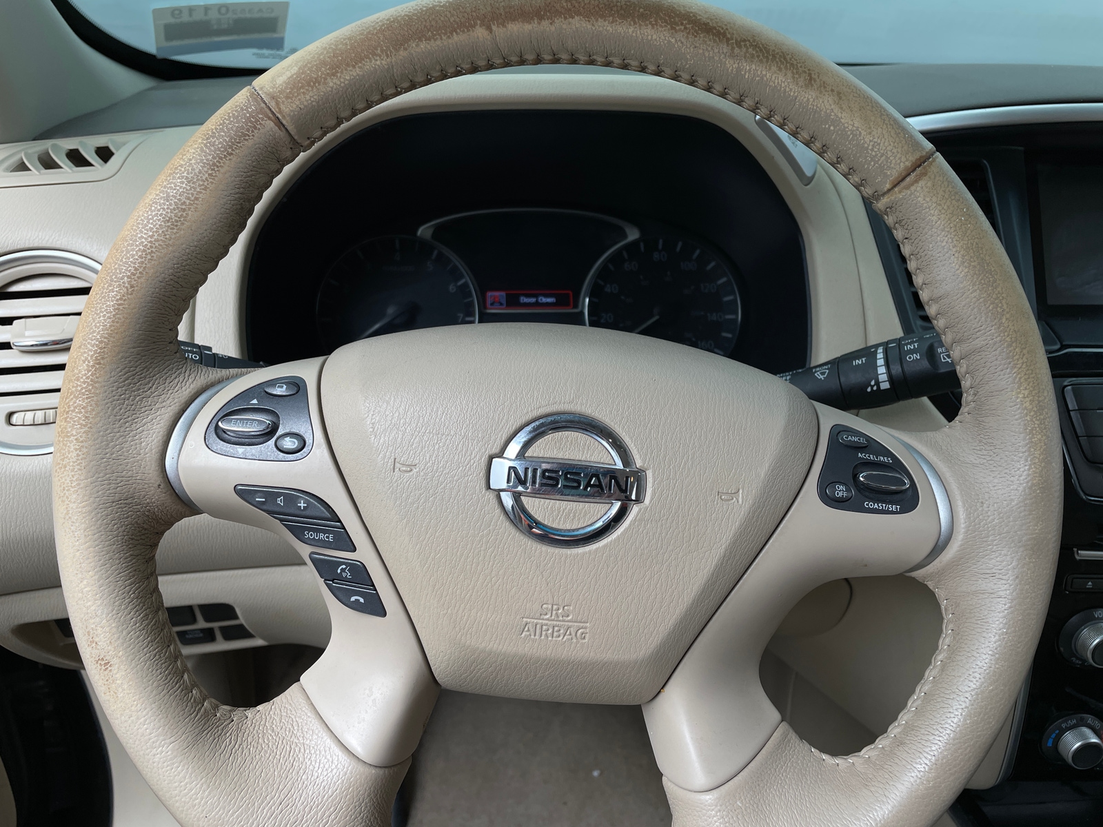 Thumbnail: 2015 Nissan Pathfinder - 5