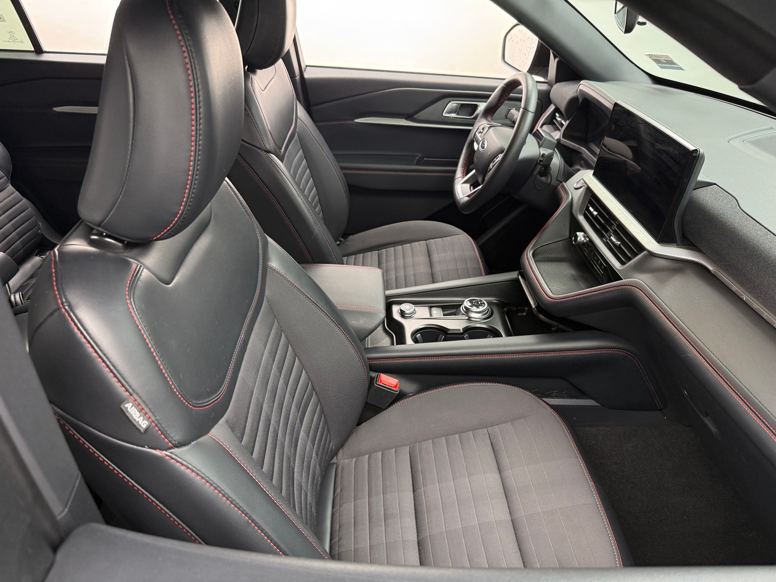 Thumbnail: 2025 Ford Explorer - 2