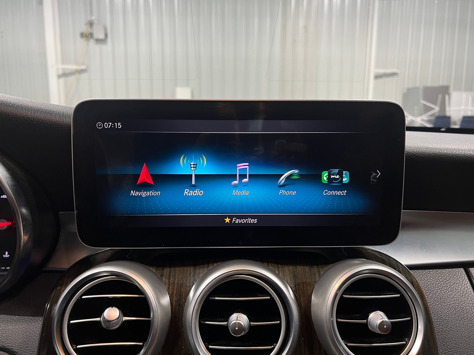 Thumbnail: 2019 Mercedes-Benz C-Class - 3