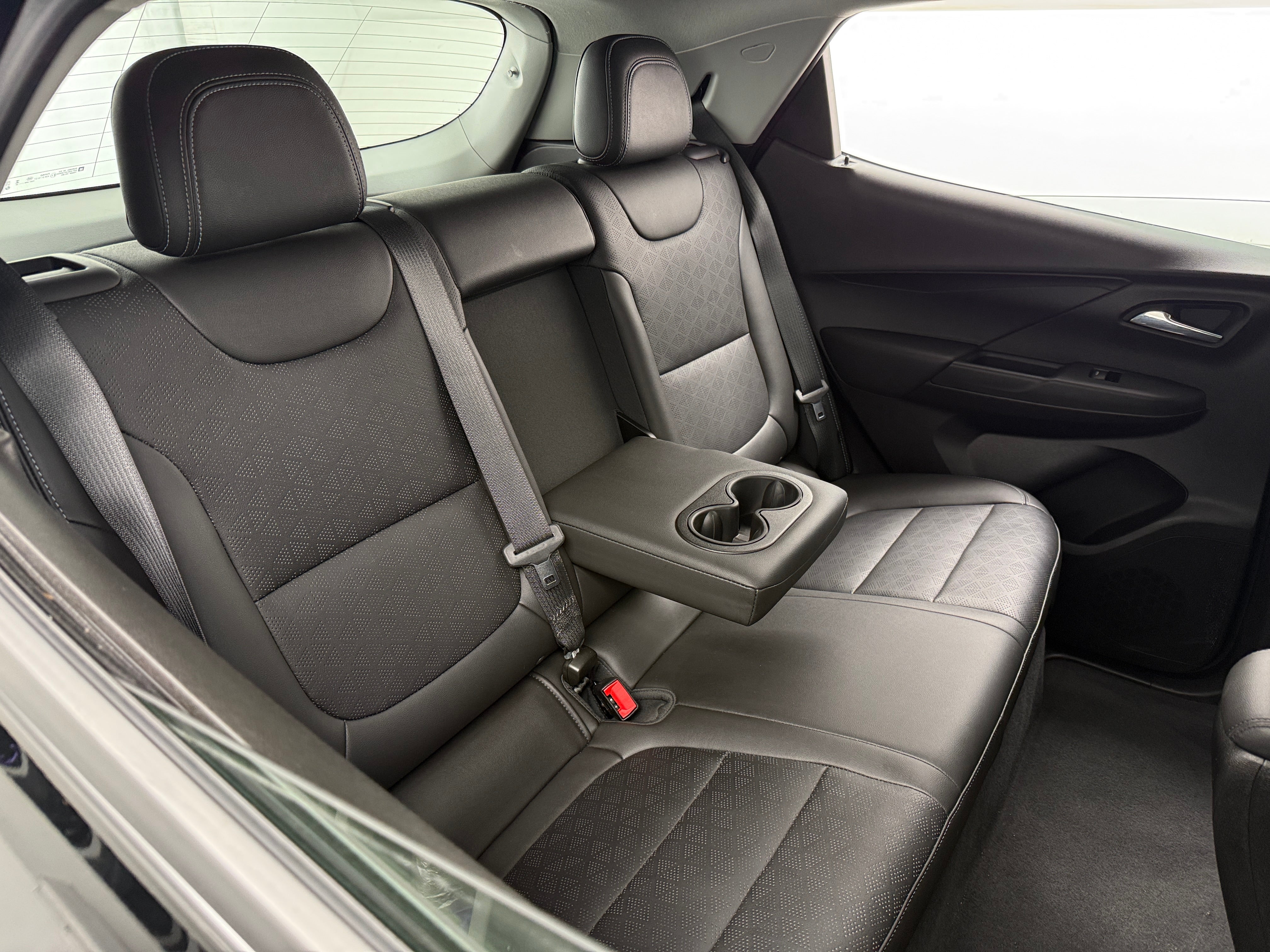 Used 2023 Chevrolet Bolt EV 2LT with VIN 1G1FX6S01P4146800 for sale in Oak Creek, WI