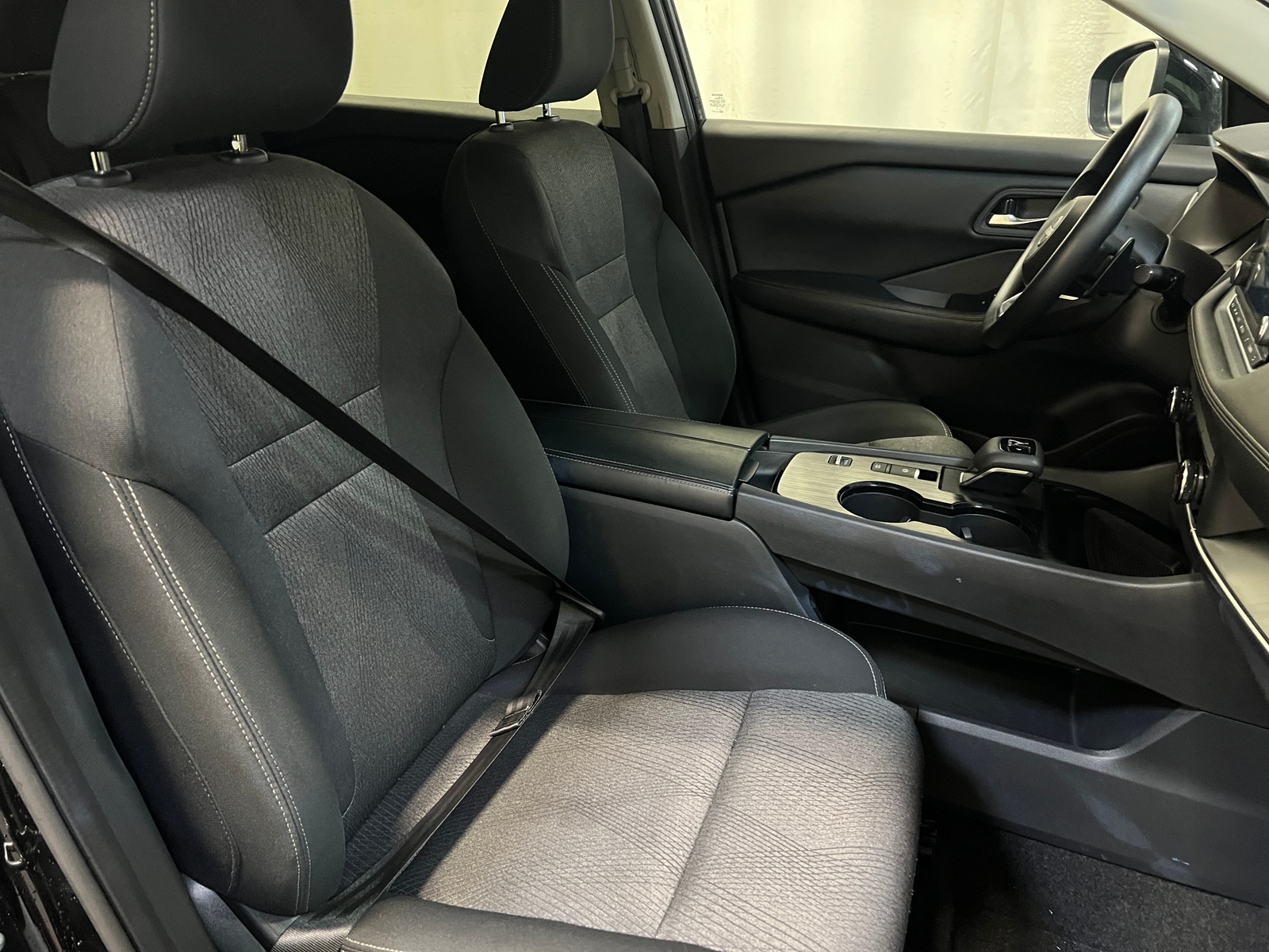 Thumbnail: 2024 Nissan Rogue - 2