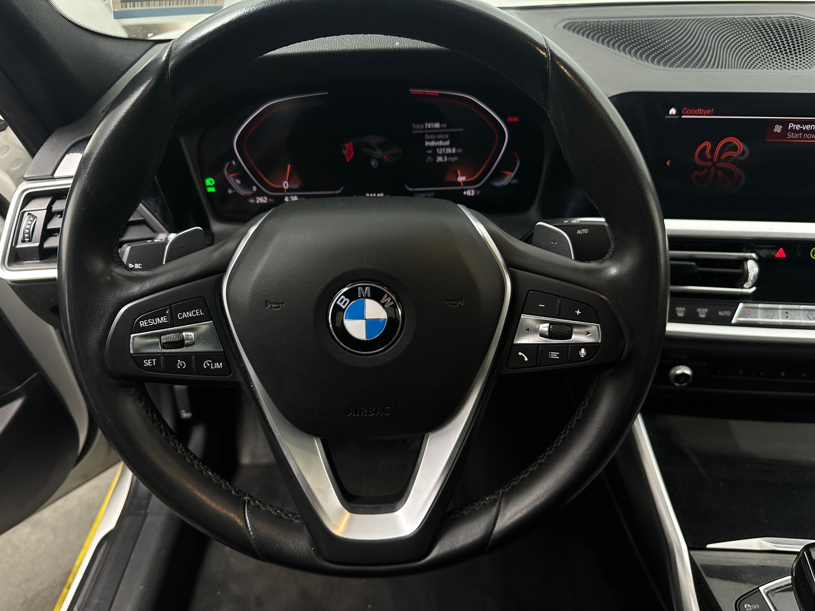Thumbnail: 2020 BMW 3 Series - 4