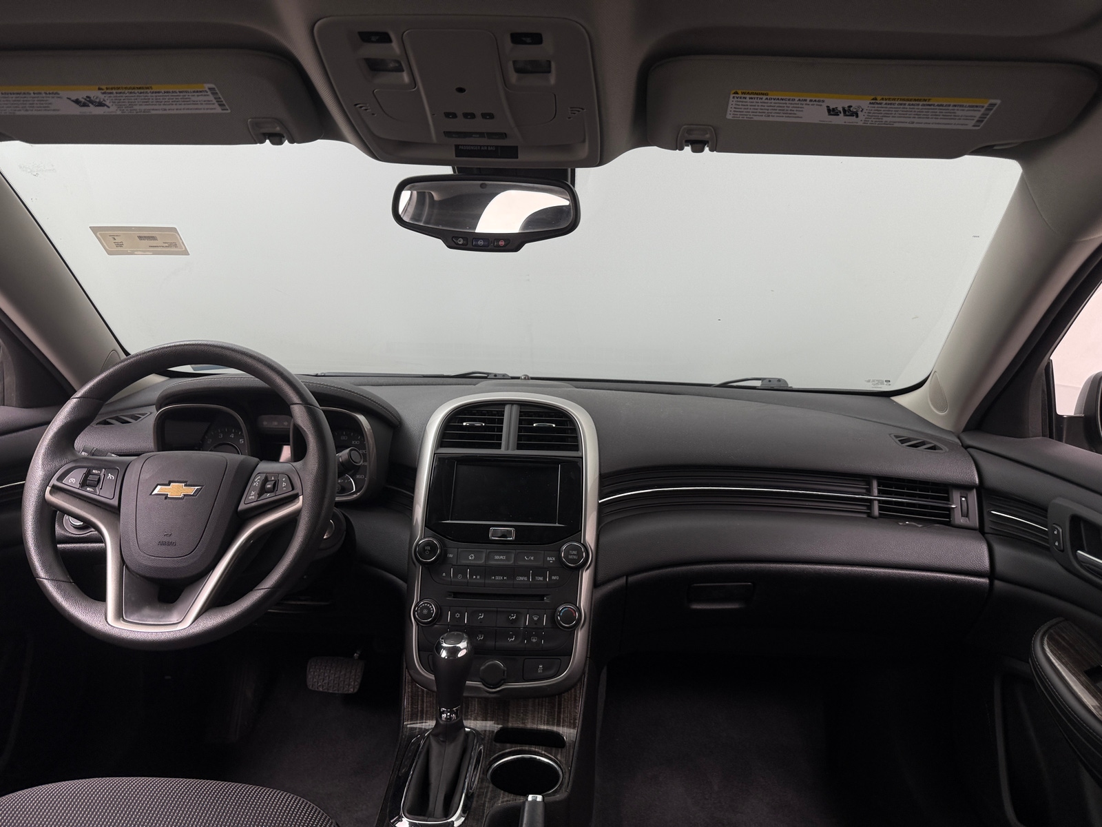 Thumbnail: 2015 Chevrolet Malibu - 2