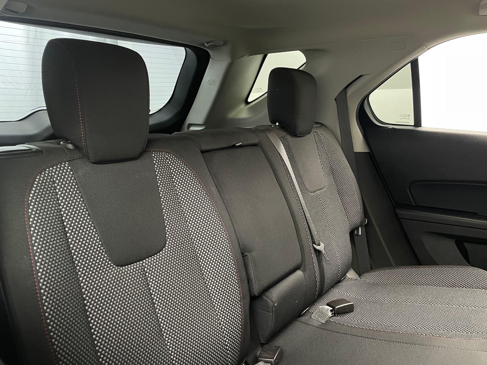 Thumbnail: 2017 Chevrolet Equinox - 6