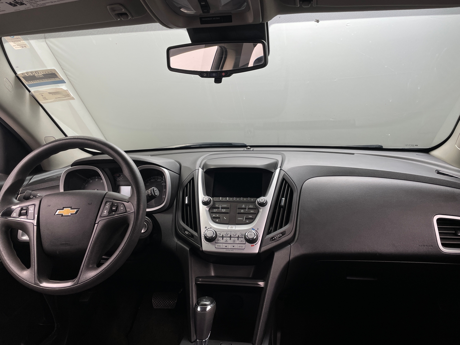 Thumbnail: 2017 Chevrolet Equinox - 3