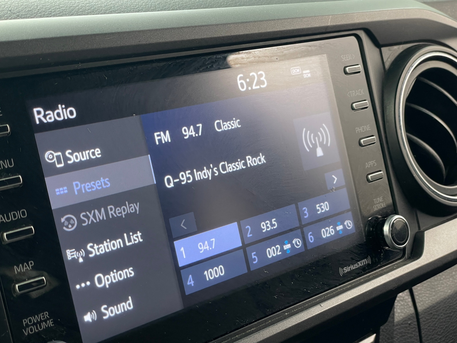 Thumbnail: 2020 Toyota Tacoma - 4