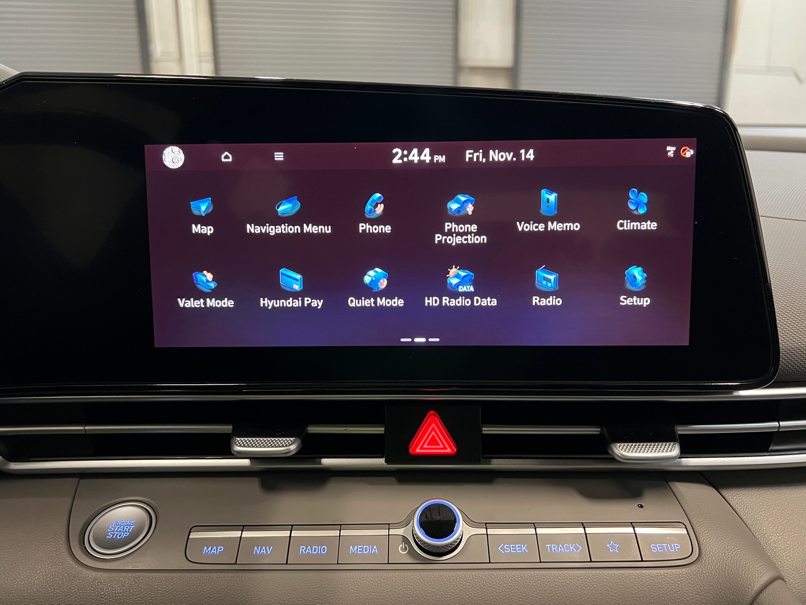 Thumbnail: 2025 Hyundai Elantra - 4