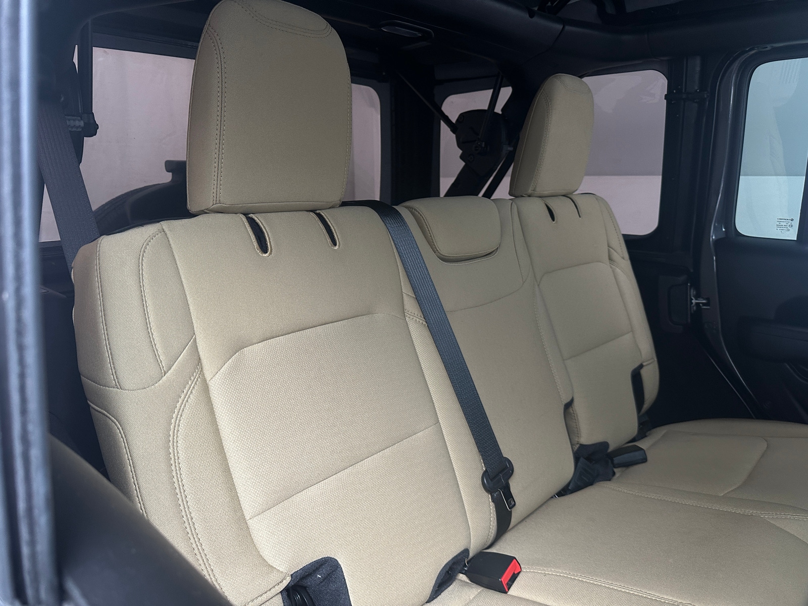 Thumbnail: 2022 Jeep Wrangler - 6