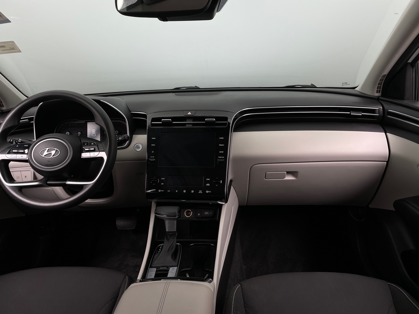 Thumbnail: 2024 Hyundai Tucson - 3