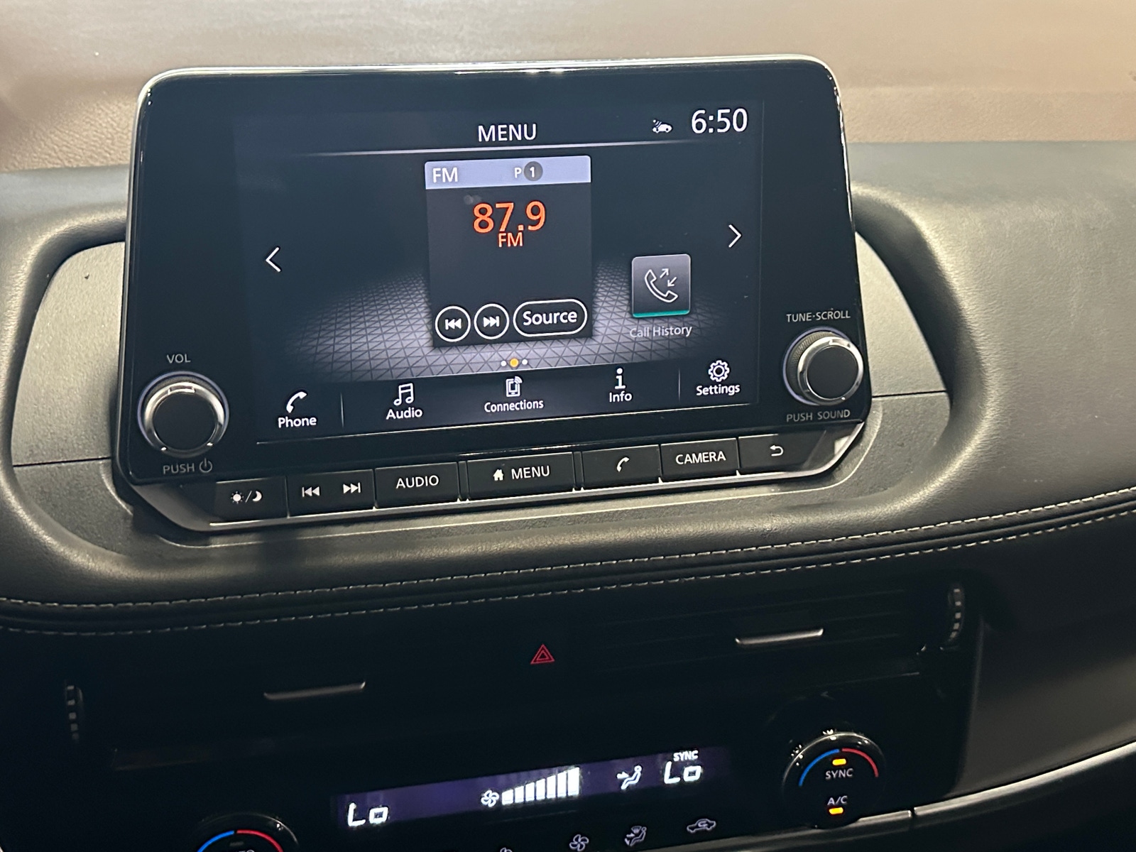 Thumbnail: 2023 Nissan Rogue - 4