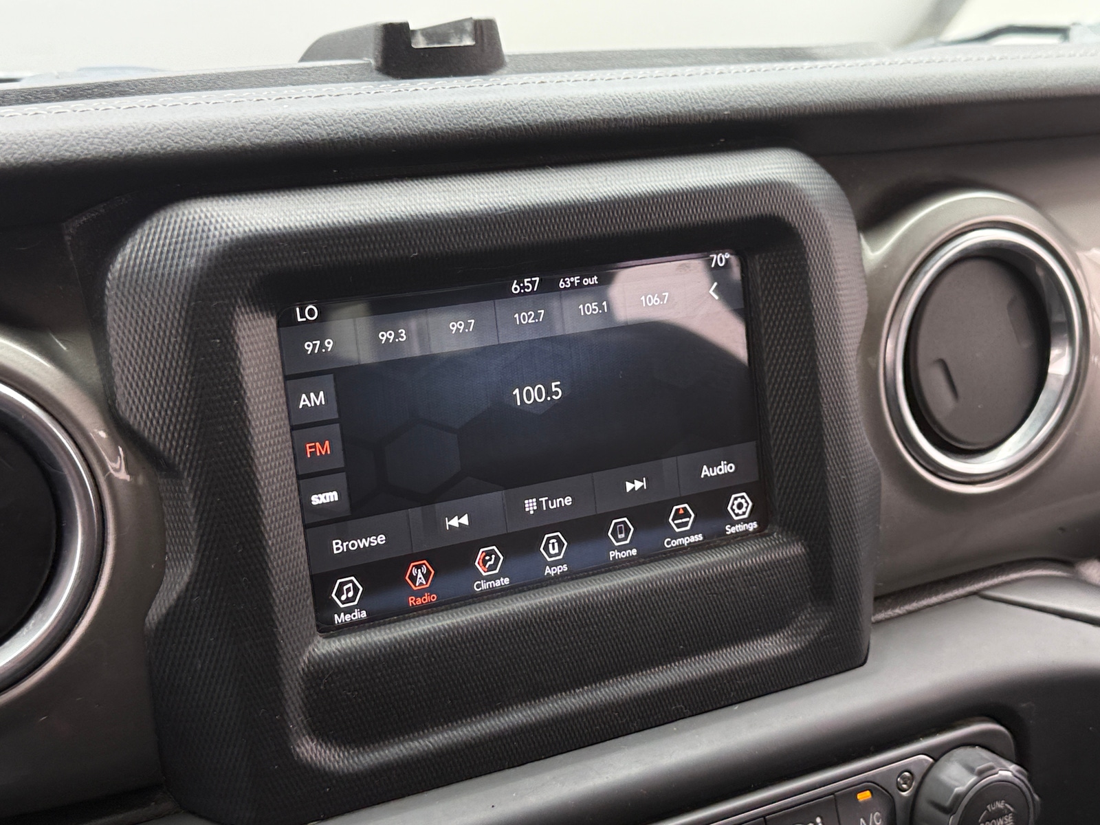 Thumbnail: 2018 Jeep Wrangler - 4