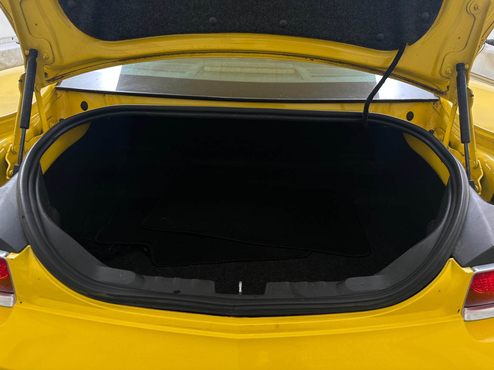 Thumbnail: 2013 Chevrolet Camaro - 5