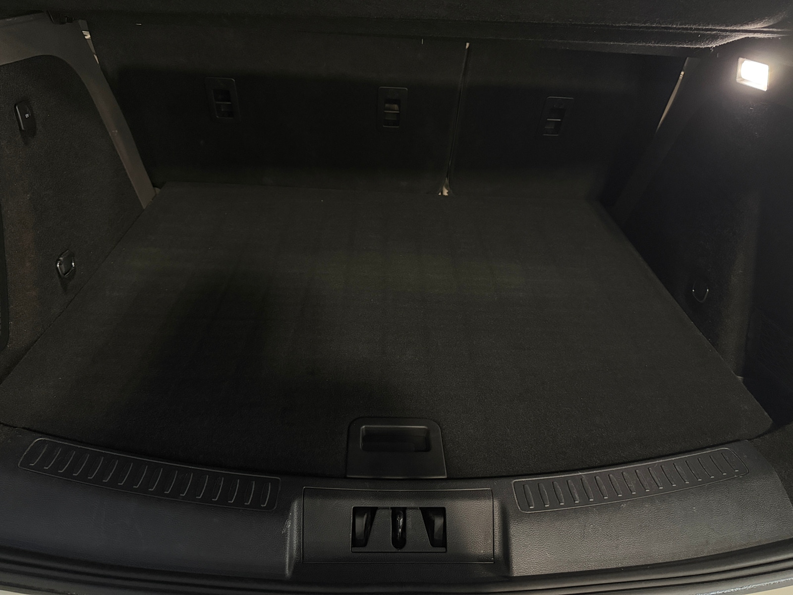 Thumbnail: 2020 Lincoln Corsair - 6