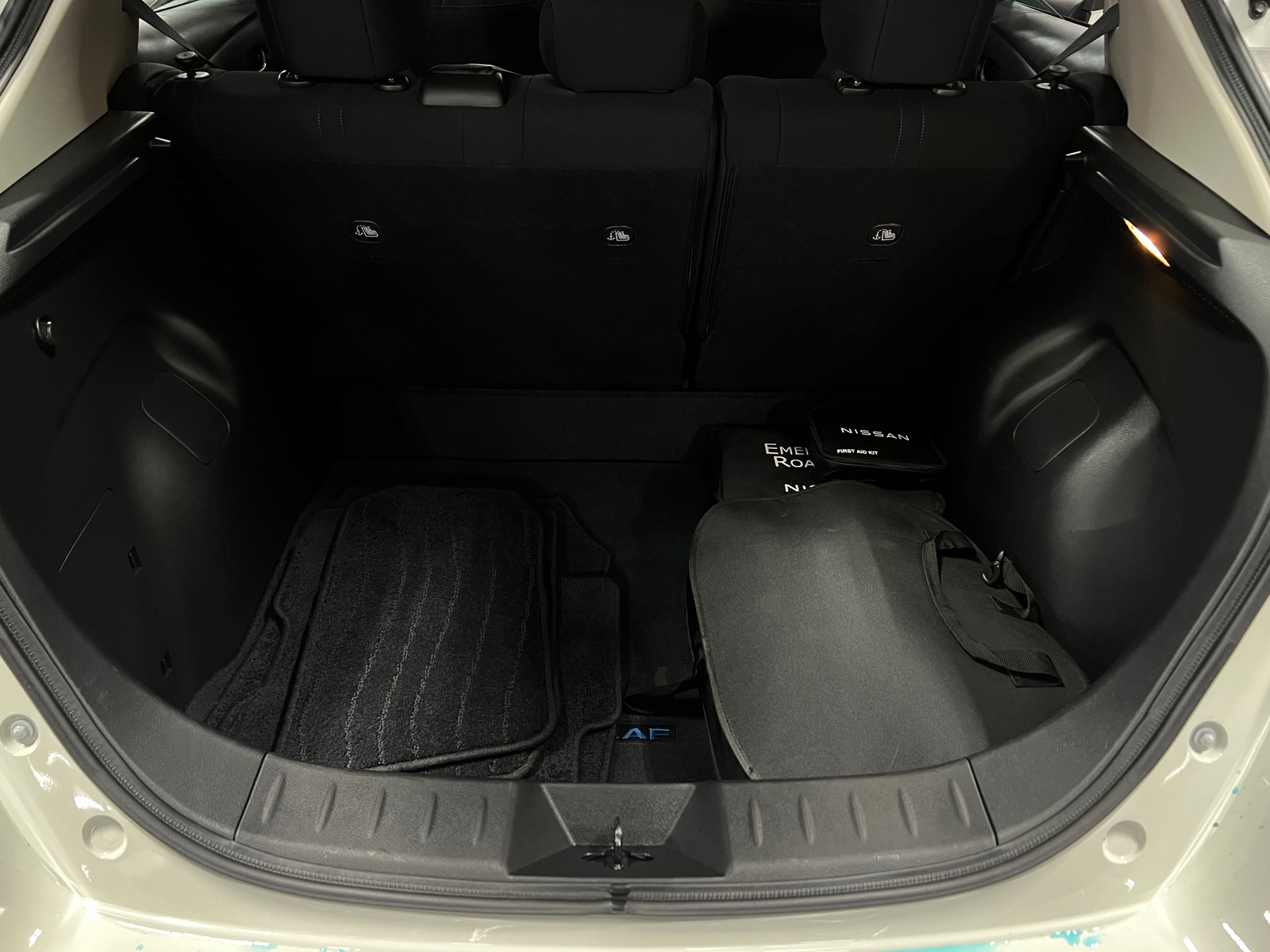 Thumbnail: 2024 Nissan Leaf - 7