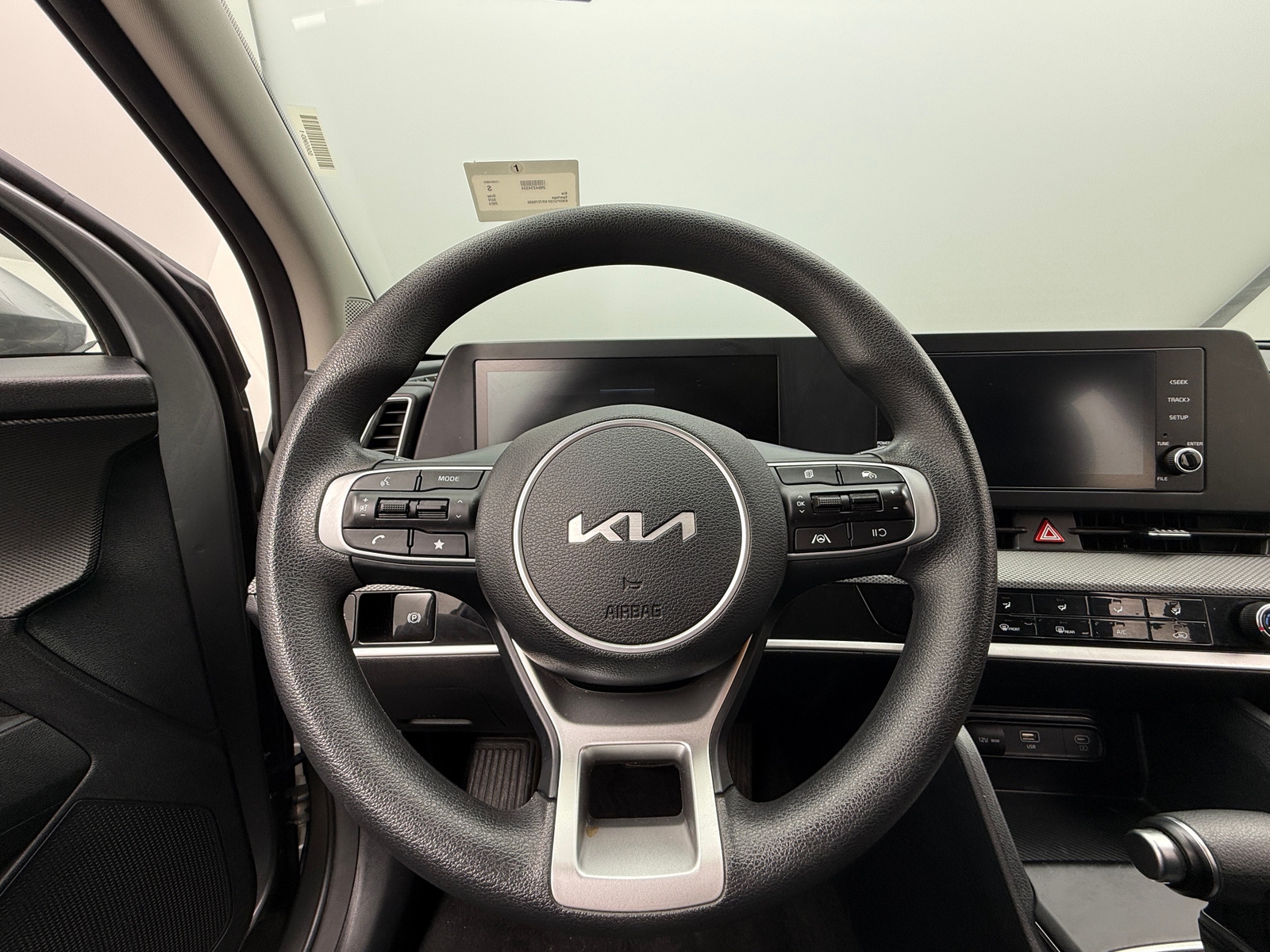 Thumbnail: 2024 Kia Sportage - 5