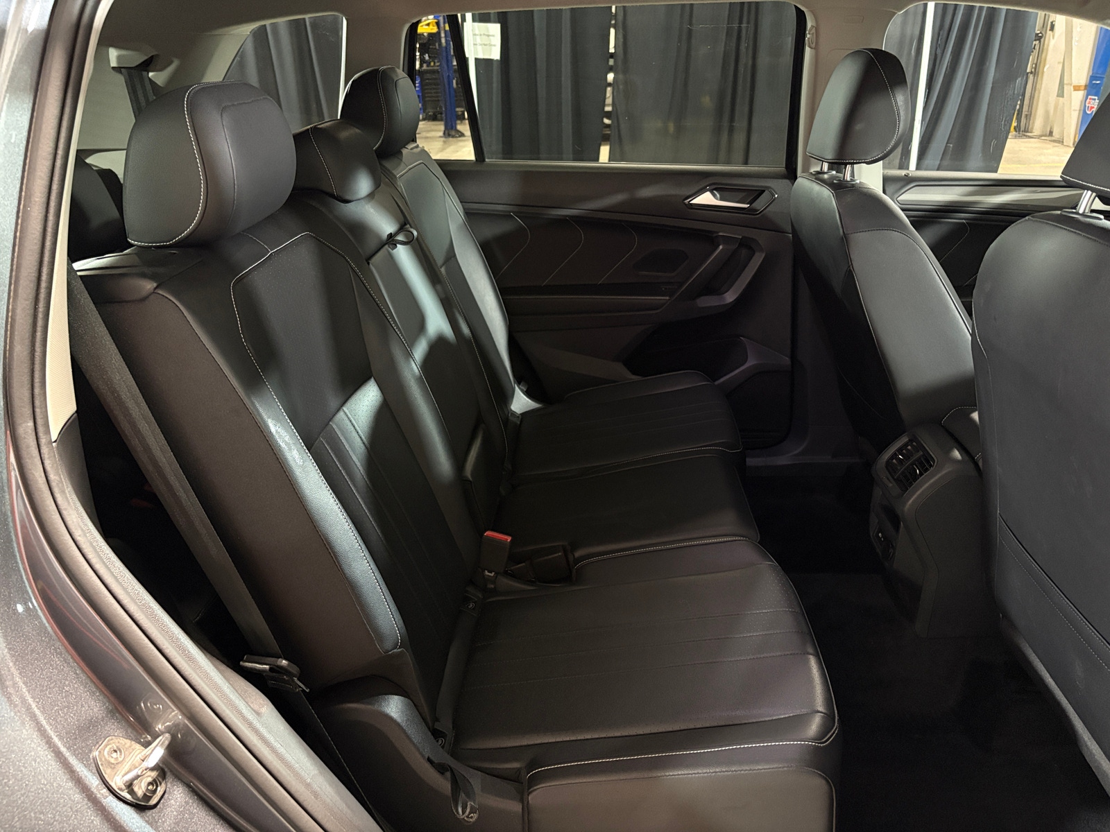 Thumbnail: 2024 Volkswagen Tiguan - 6