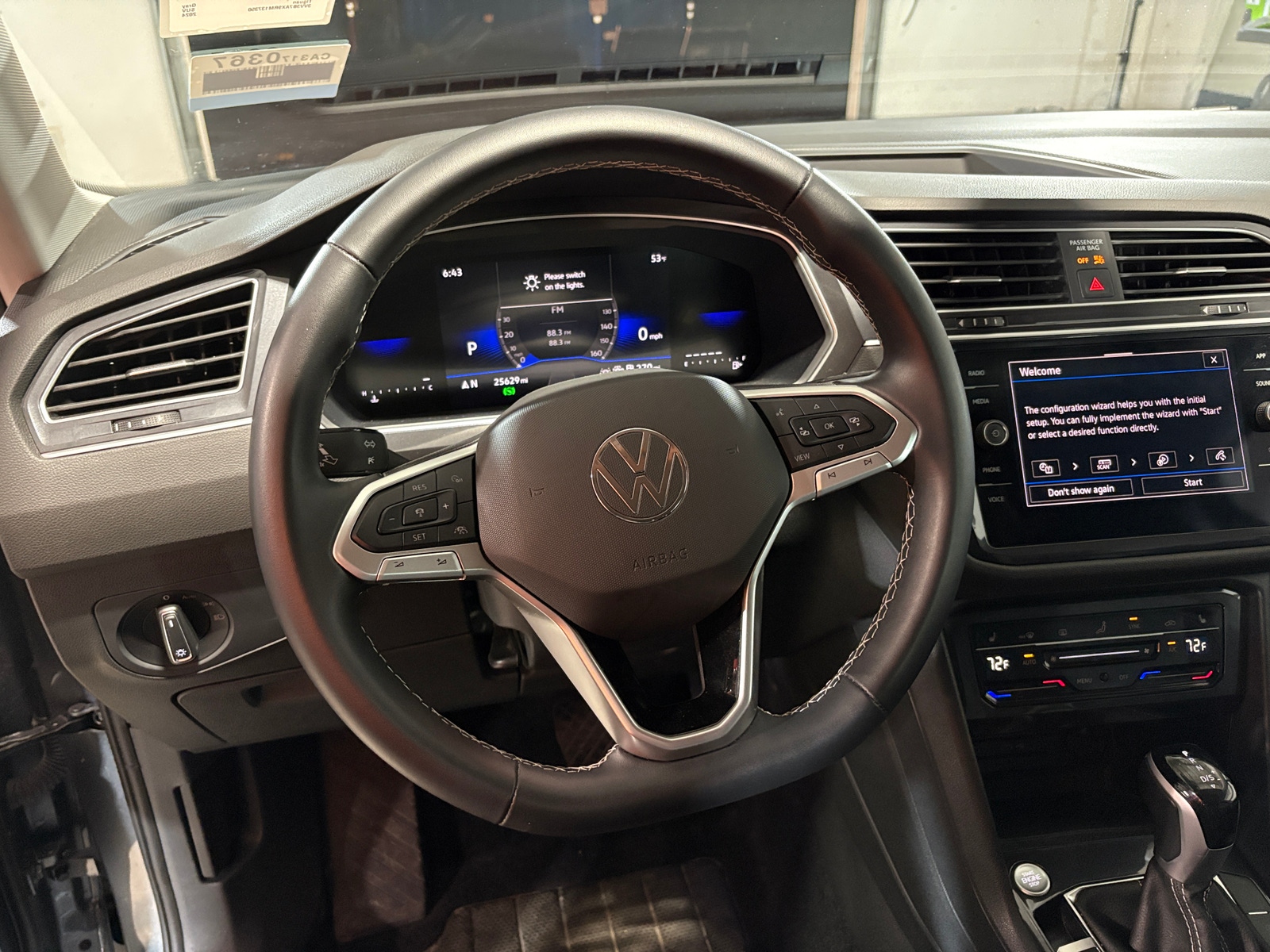 Thumbnail: 2024 Volkswagen Tiguan - 5