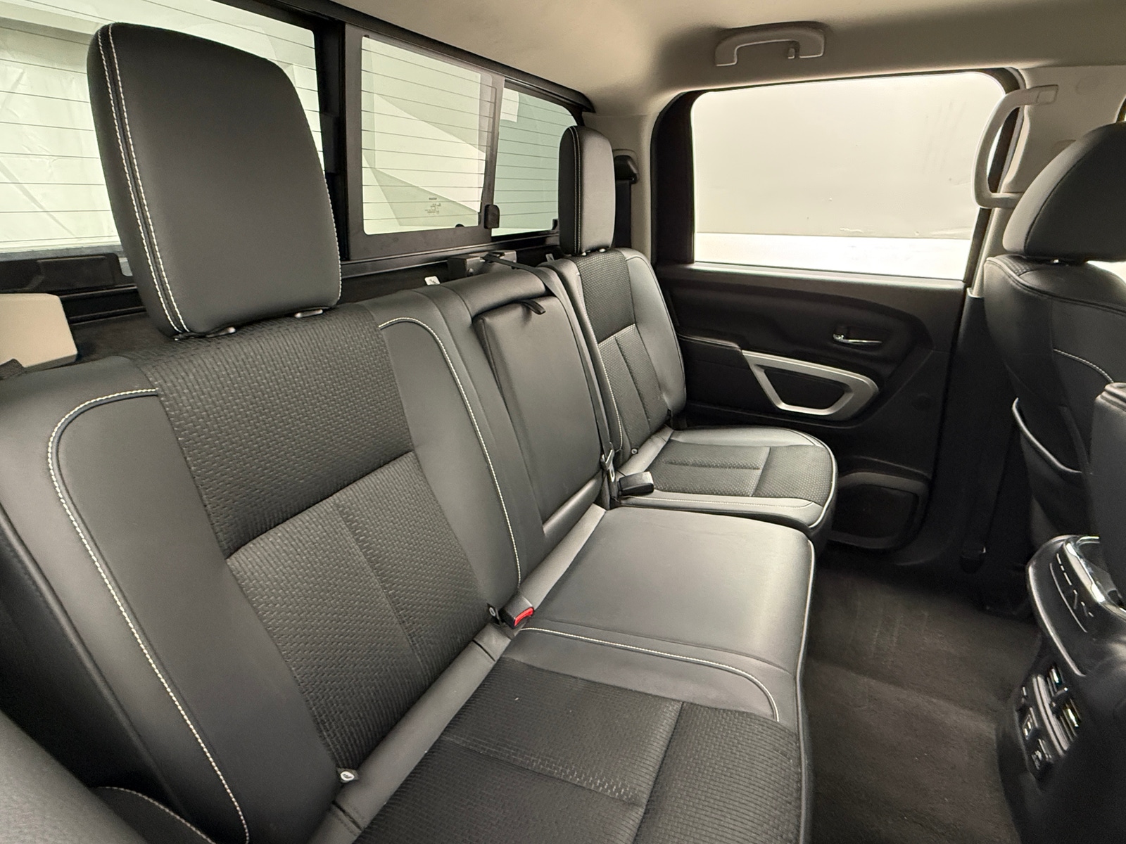 Thumbnail: 2019 Nissan Titan - 5