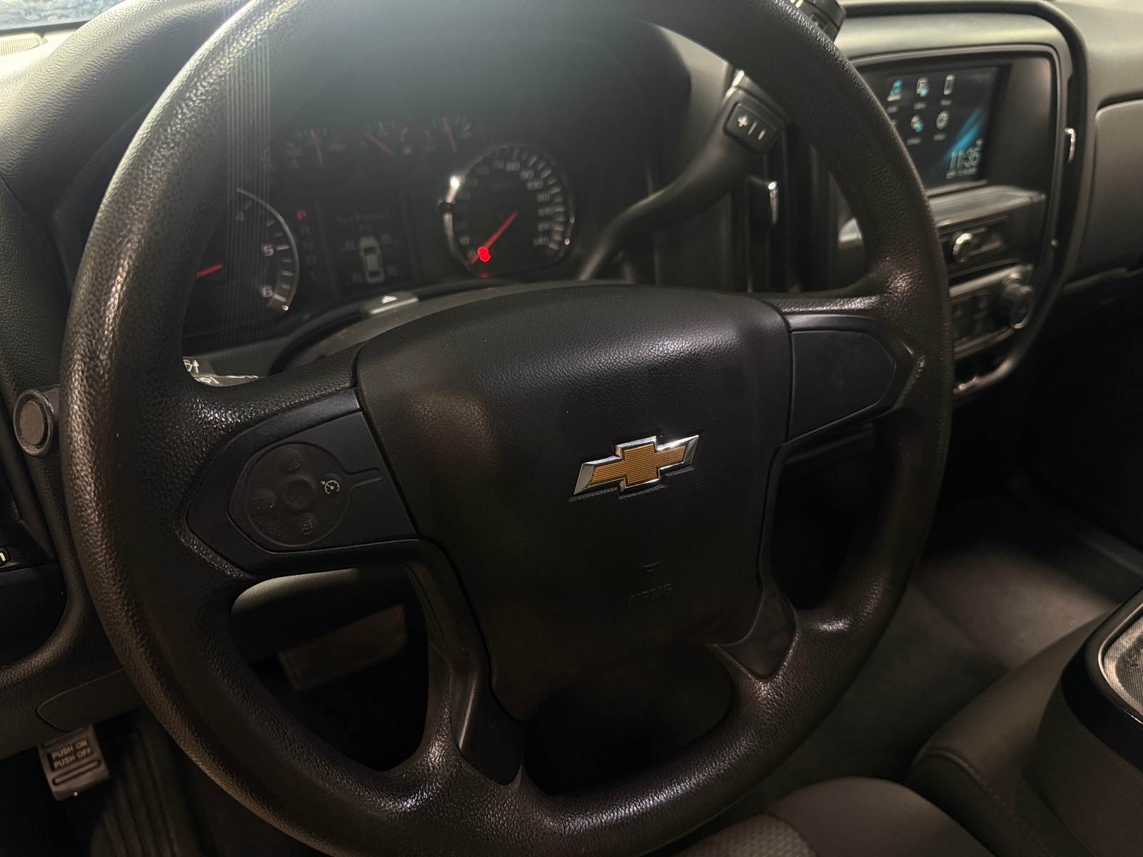 Thumbnail: 2018 Chevrolet Silverado 1500 - 5