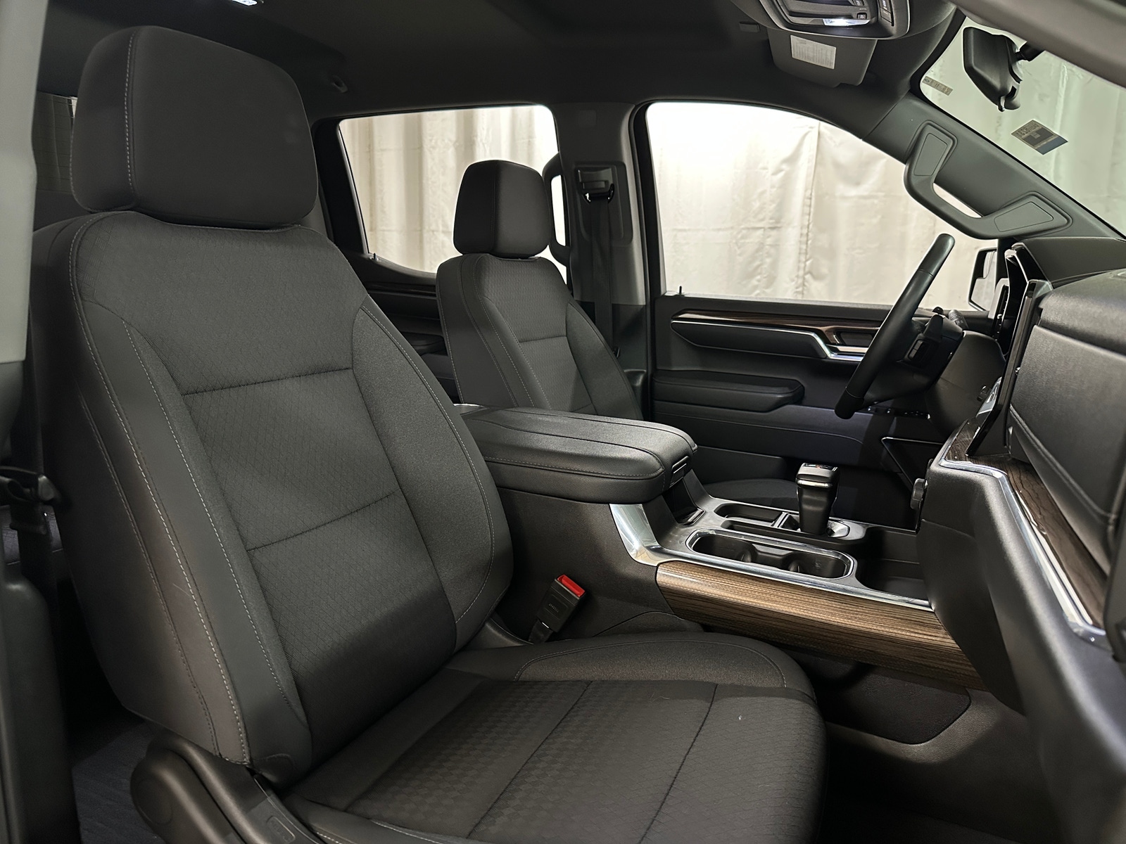 Thumbnail: 2023 Chevrolet Silverado 1500 - 2