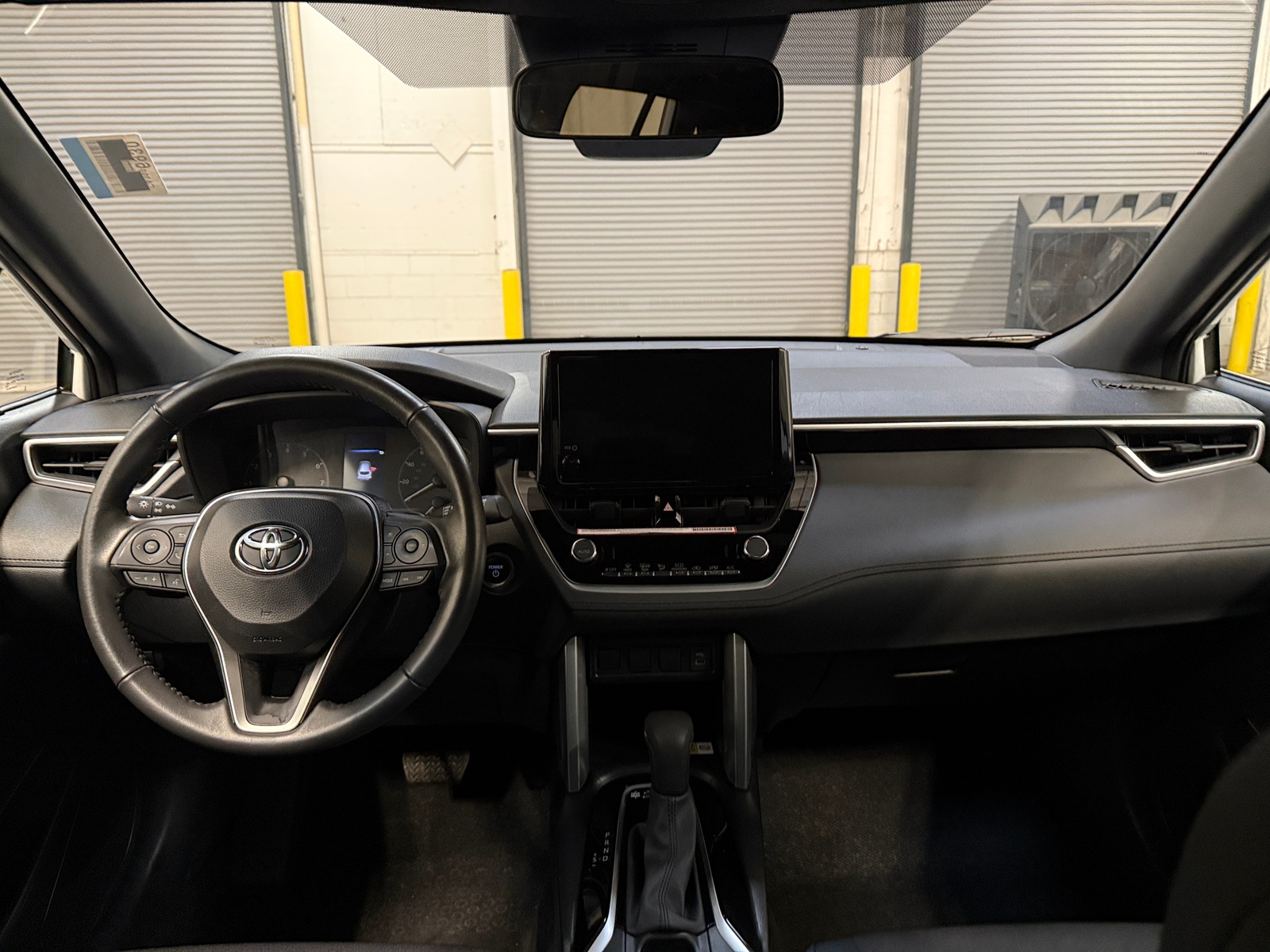 Thumbnail: 2023 Toyota Corolla Cross - 3