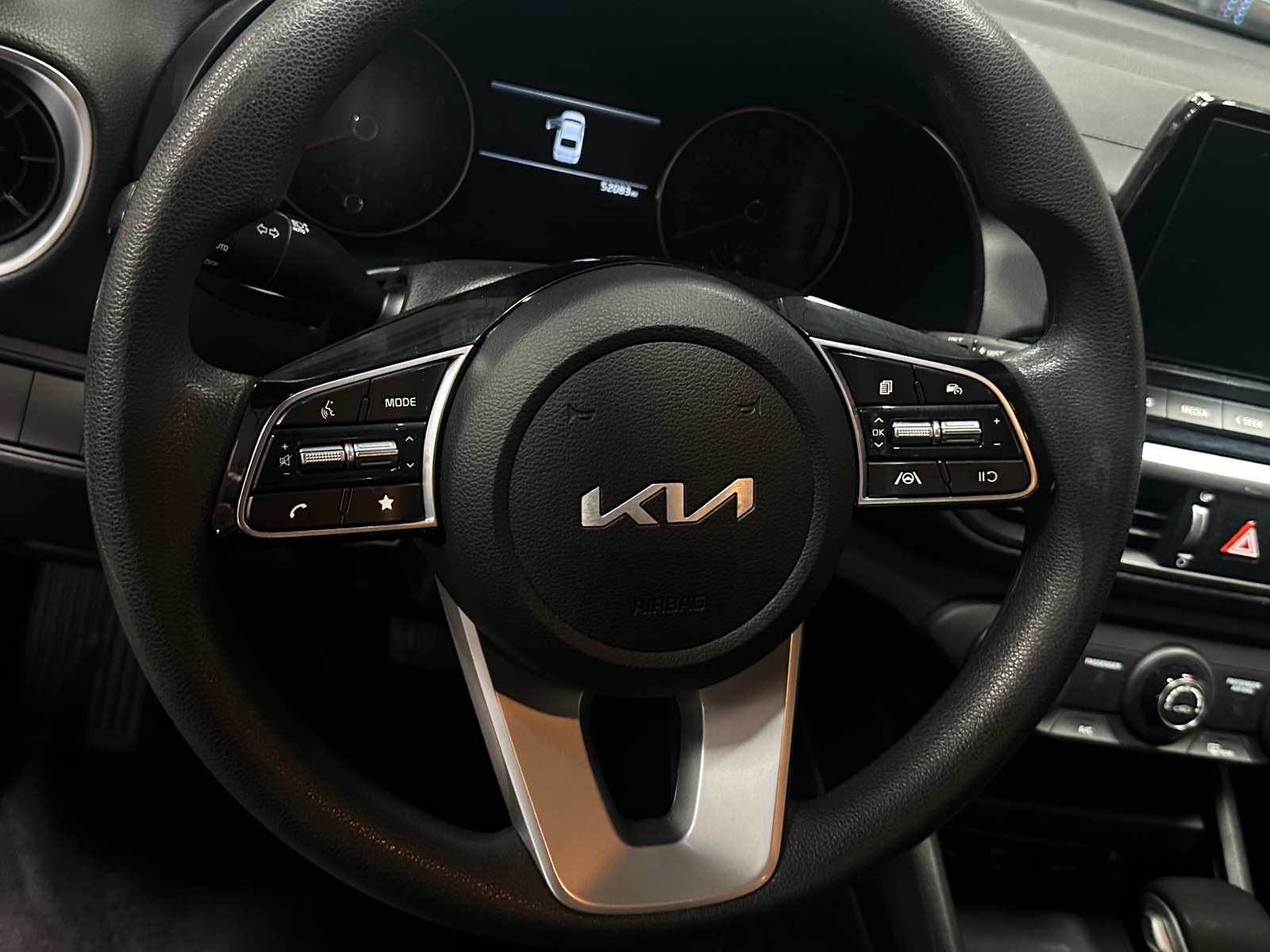 Thumbnail: 2023 Kia Forte - 5