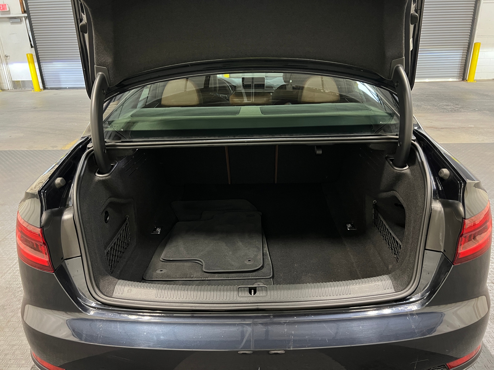 Thumbnail: 2018 Audi A4 - 6