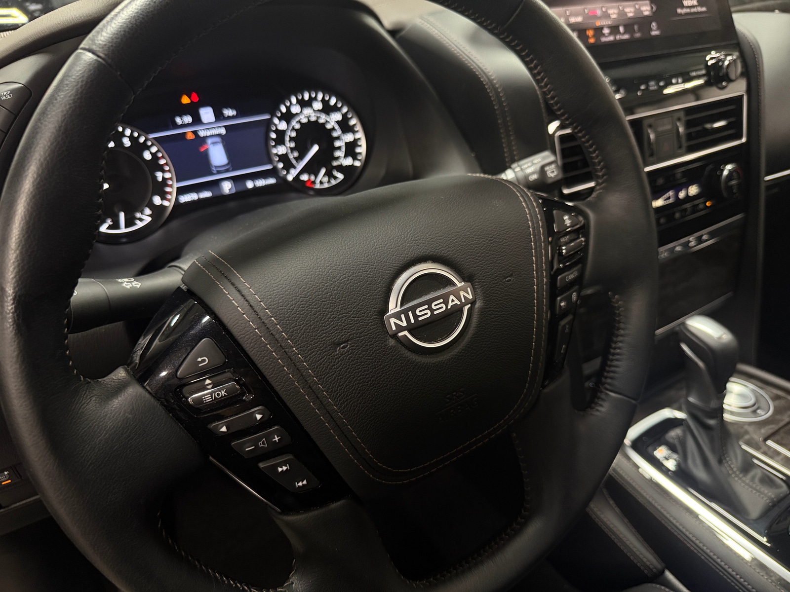 Thumbnail: 2024 Nissan Armada - 4